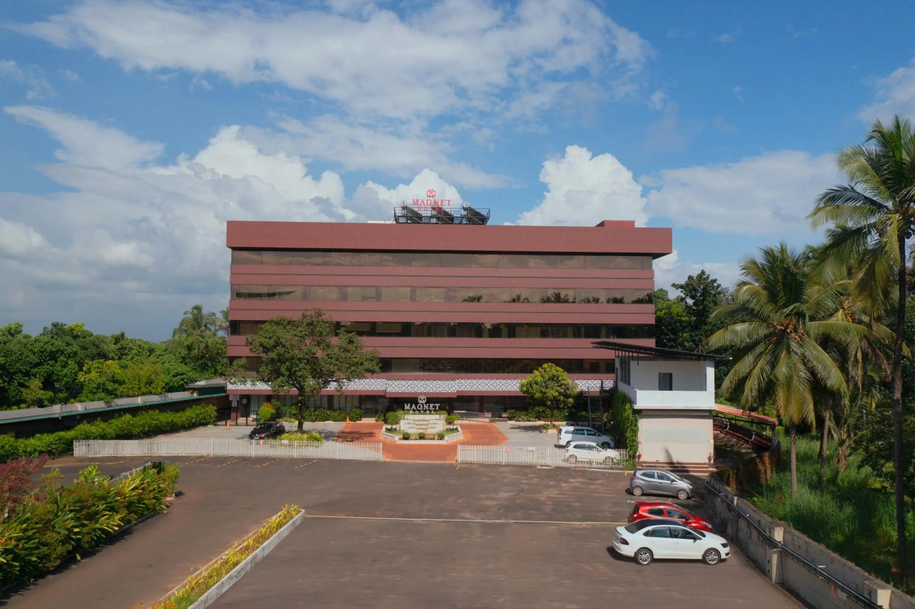 Property building in Magnet Hotel