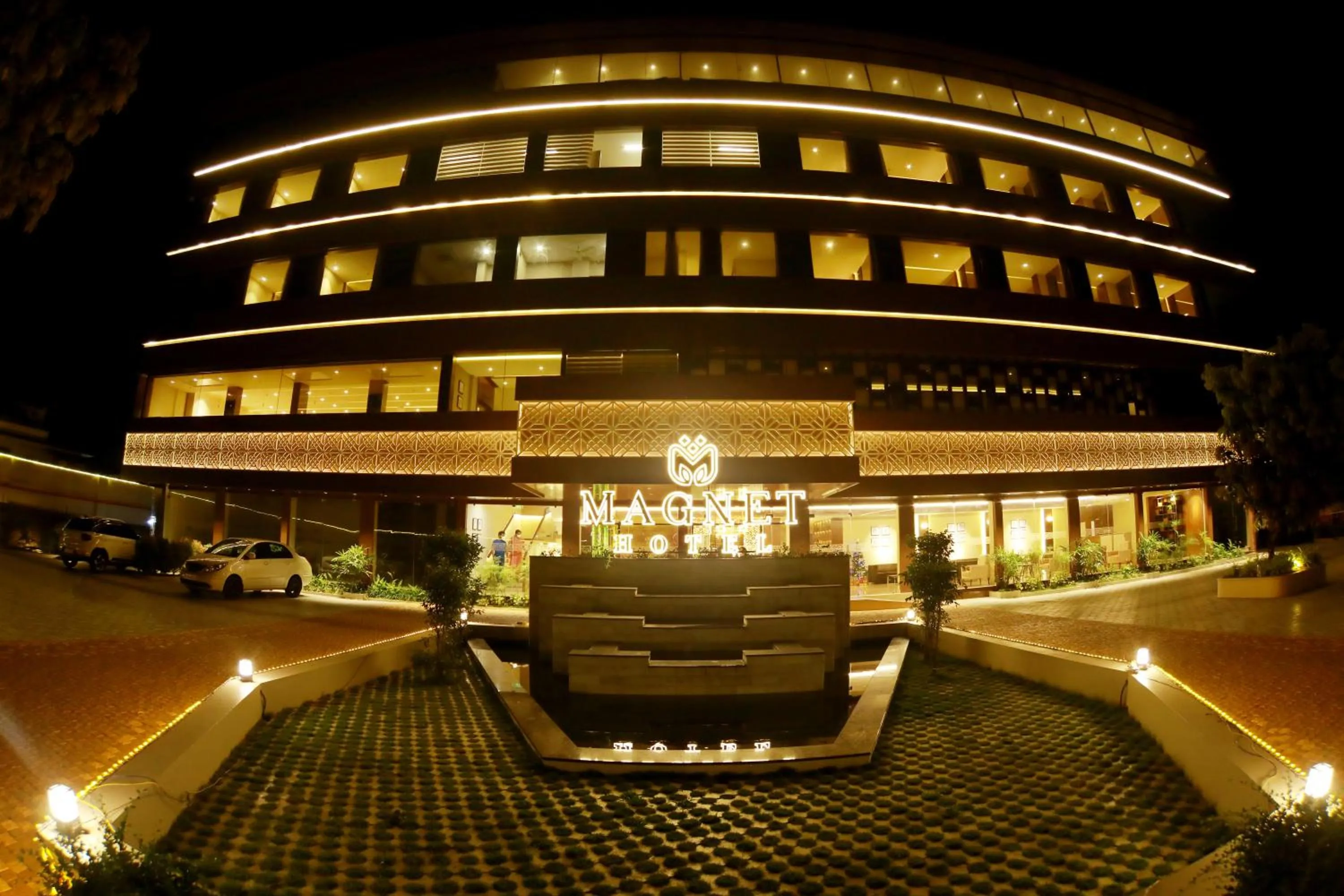 Property building in Magnet Hotel