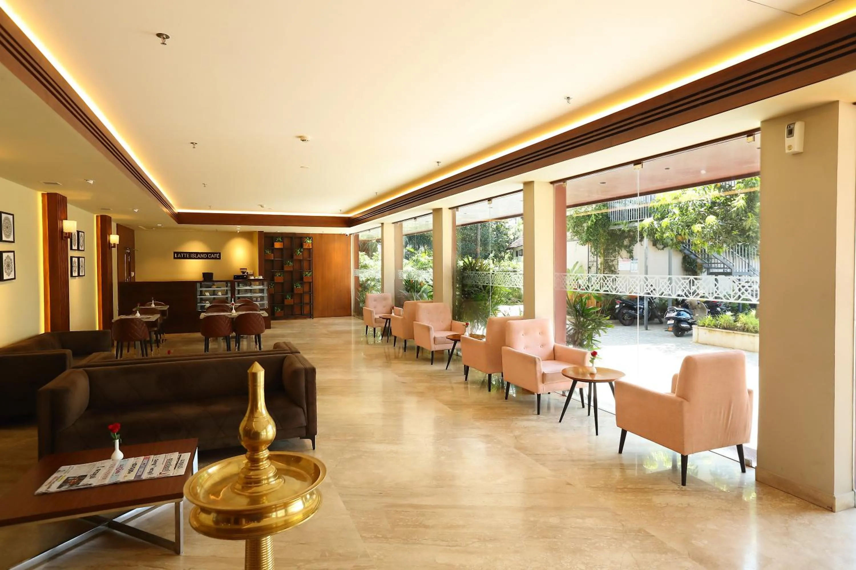 Lobby or reception in Magnet Hotel