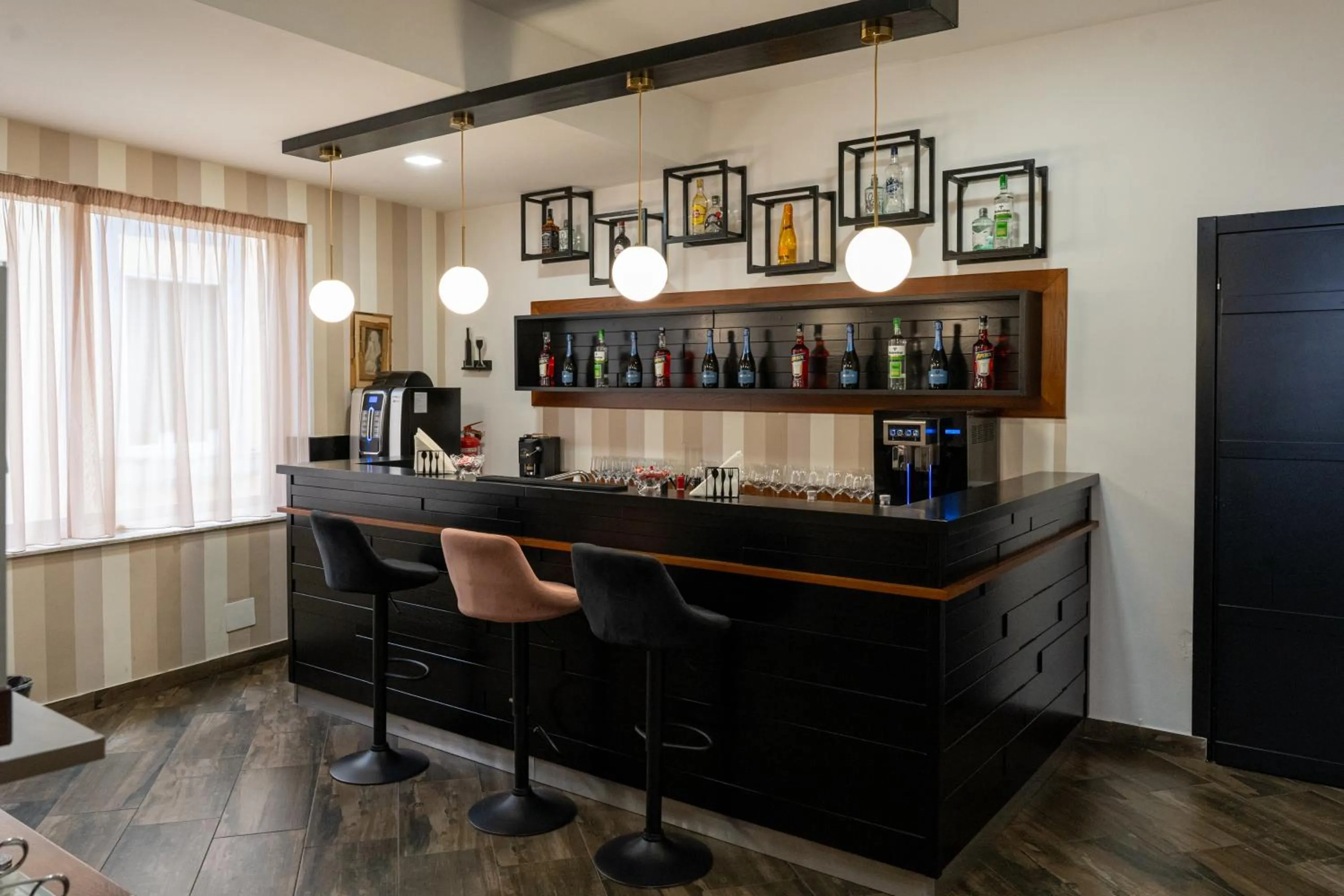 Lounge or bar in Hotel San Michele