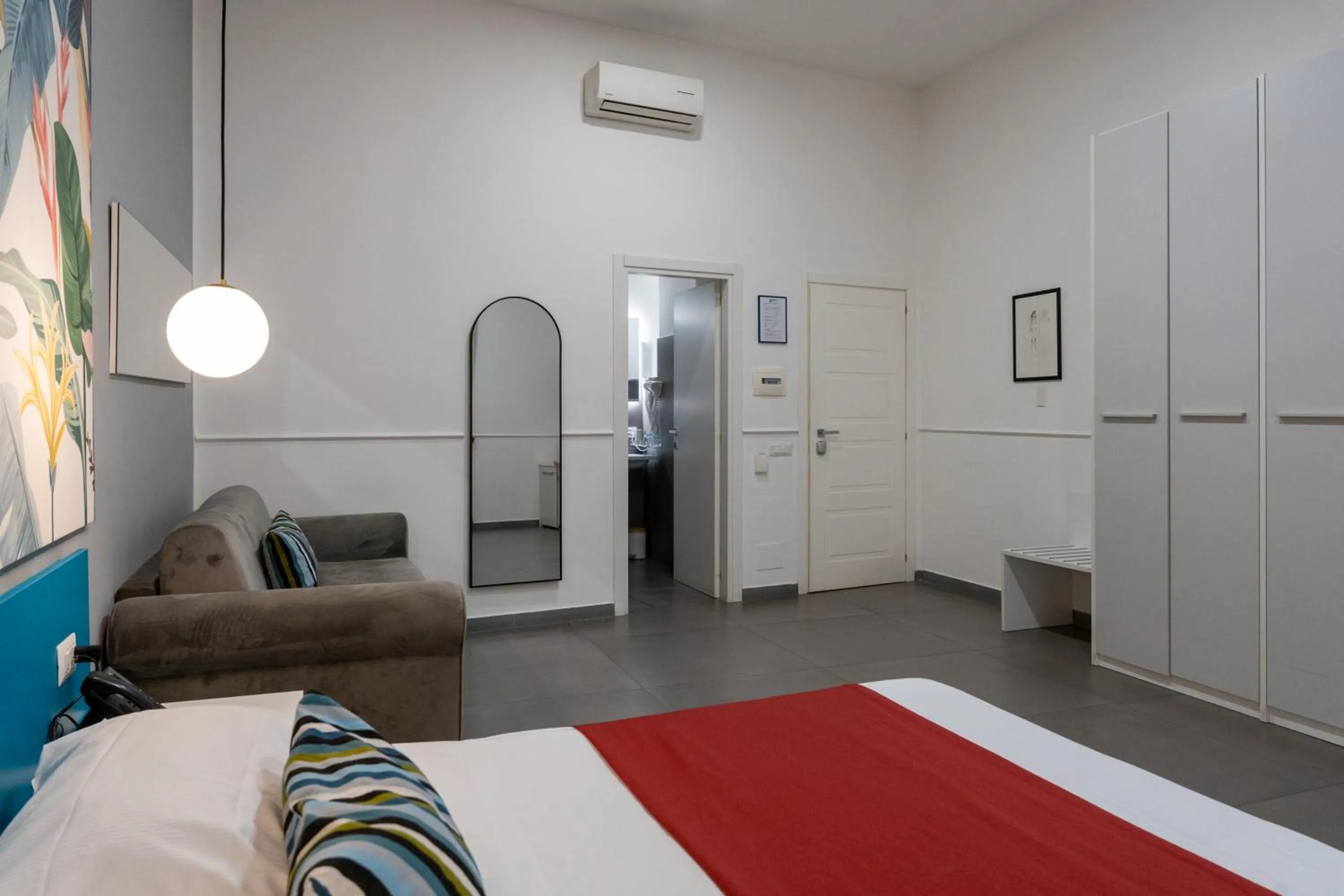 Photo of the whole room, Bed in Hotel San Michele