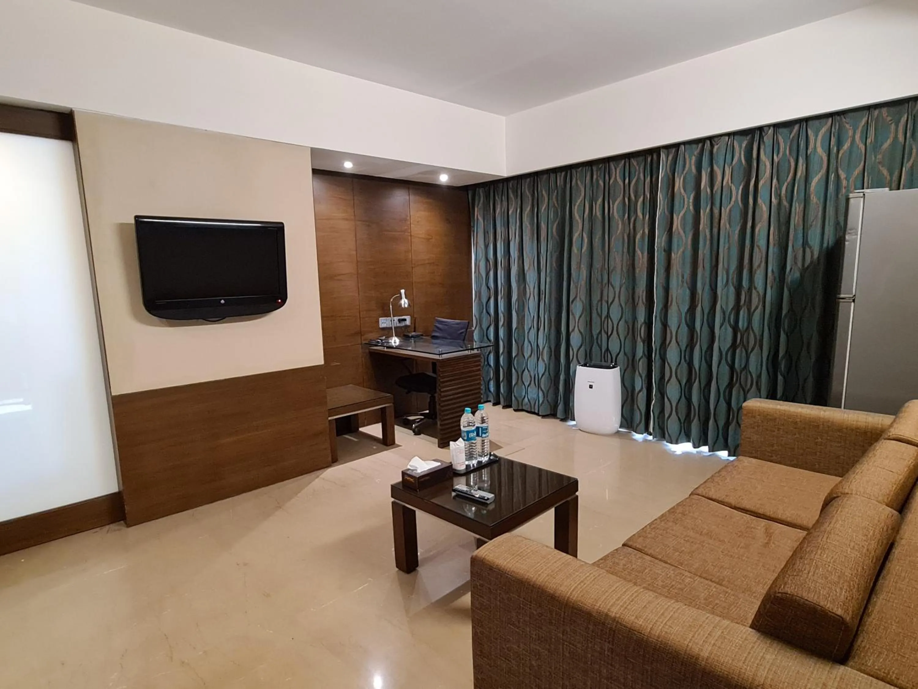 Living room in YUHI MANSIONS-A Boutique Hotel