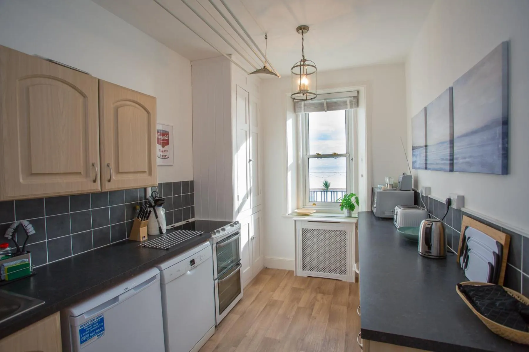 Kitchen or kitchenette in The Old Coastguard House