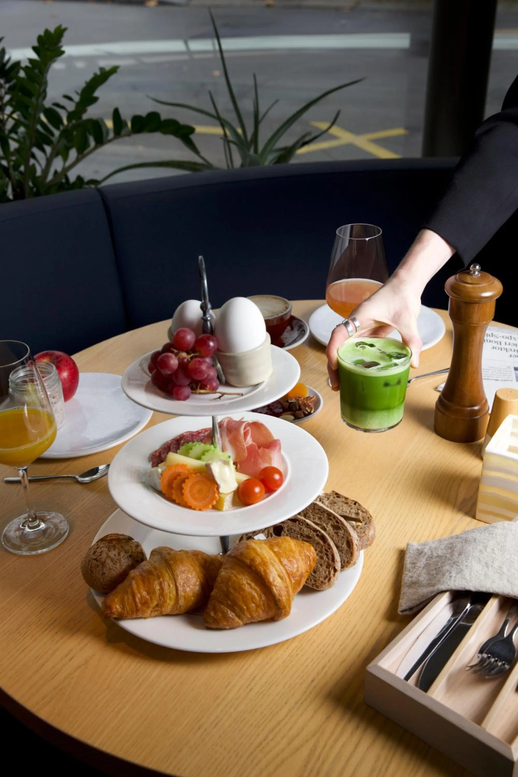 Food in Greulich Design & Boutique Hotel