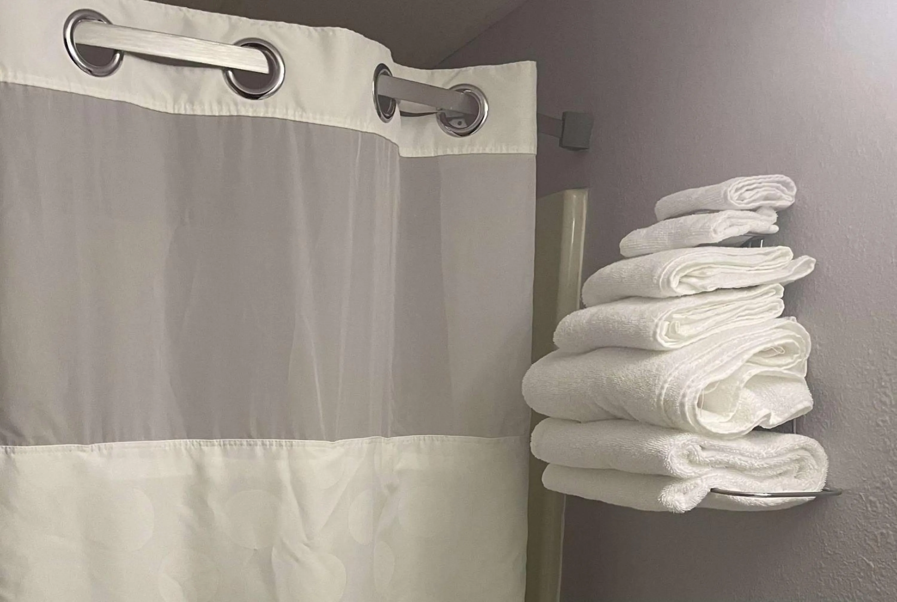 TV and multimedia in Lincoln Hotel