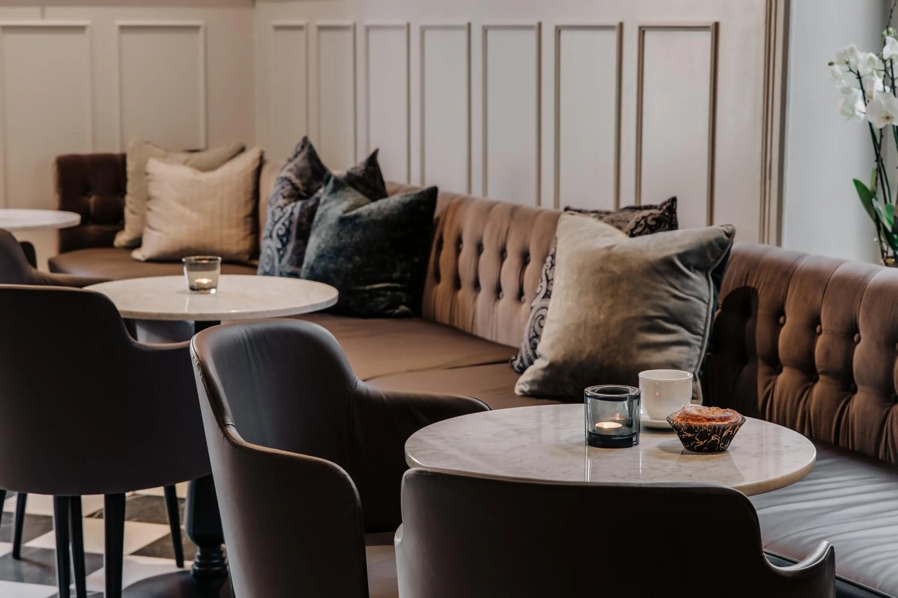 Lobby or reception in Skara Stadshotell