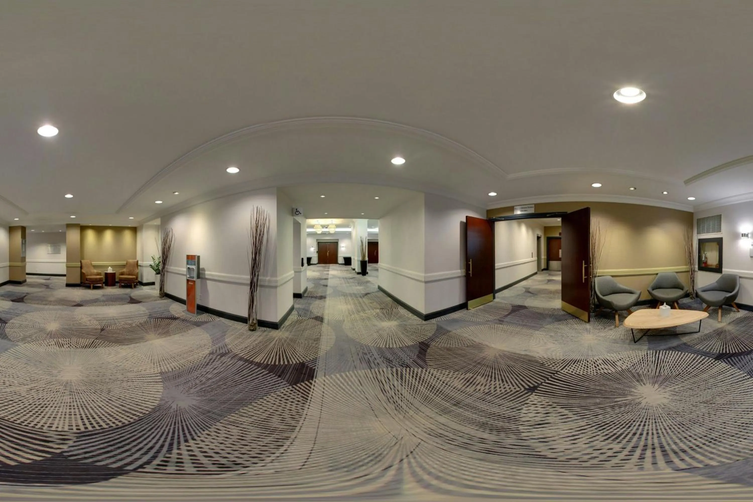 Meeting/conference room in Courtyard by Marriott Toronto Downtown