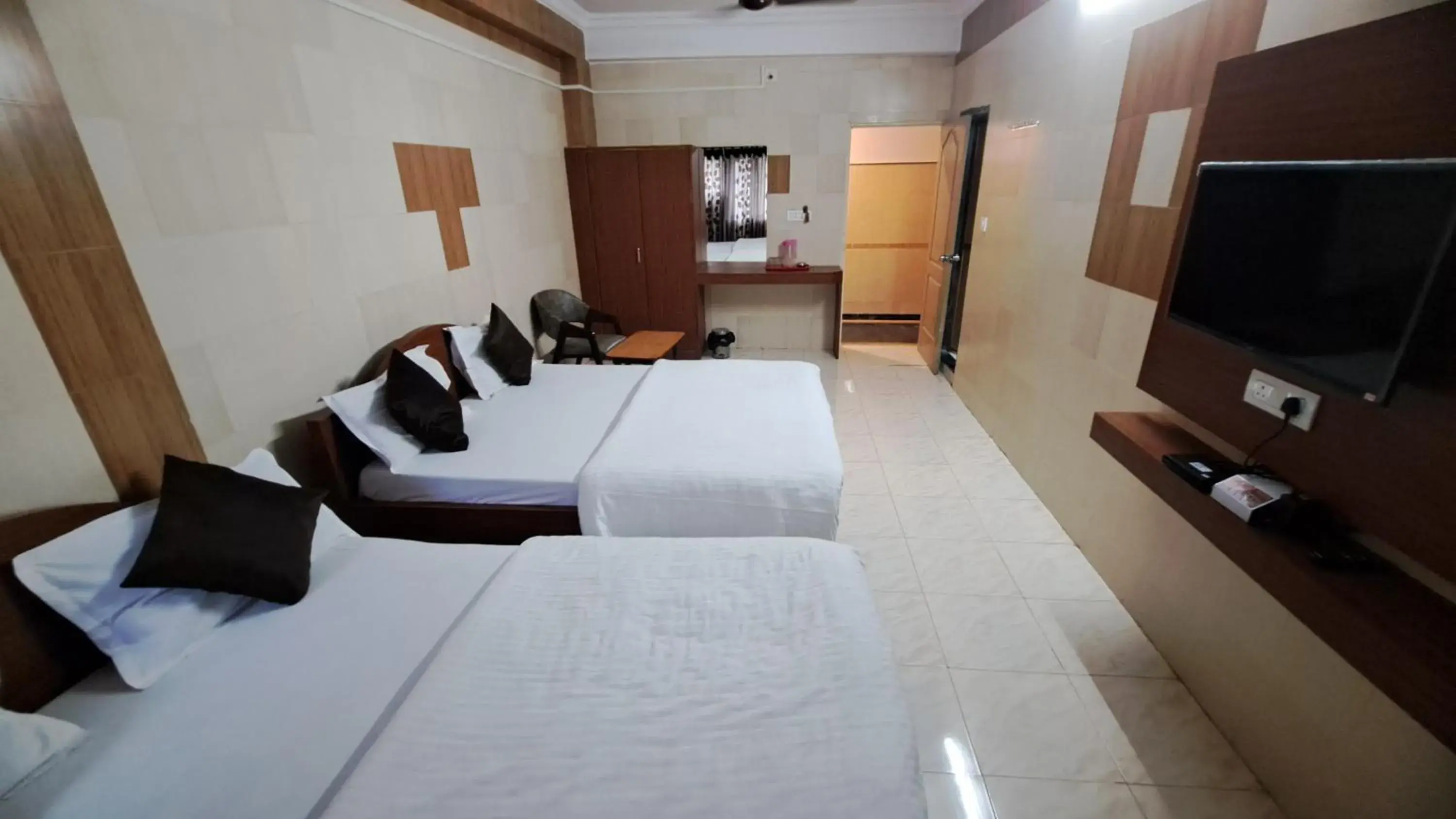 Family Suite in Hotel Dhruv Palace Family Suite in Hotel Dhruv Palace