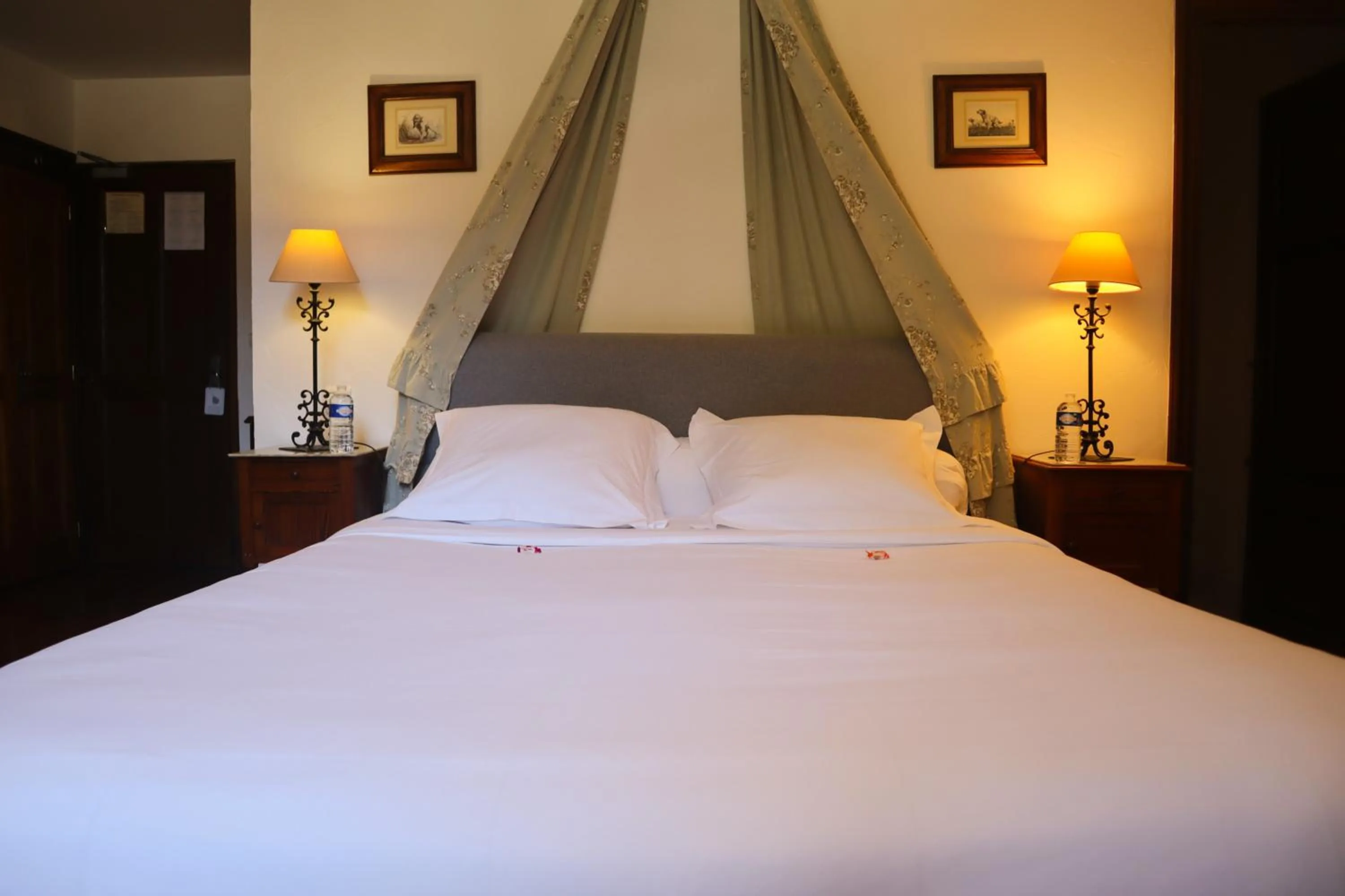 Superior Twin Room in Château De La Caze Piscine & Spa - Ste Enimie