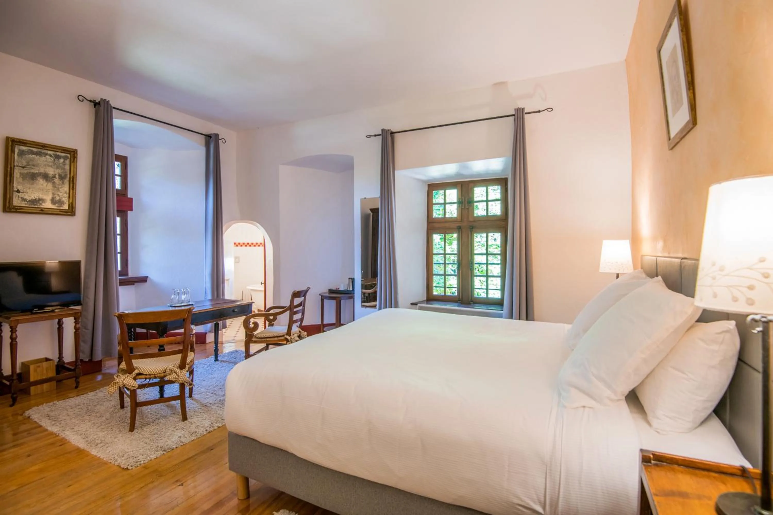 Bed in Château De La Caze Piscine & Spa - Ste Enimie