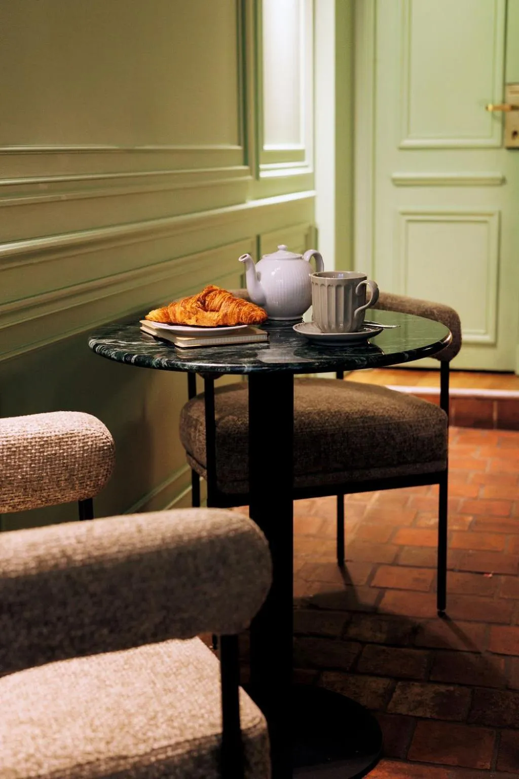 Coffee/tea facilities in Hotel de Fleurie - Saint-Germain-des-Pres