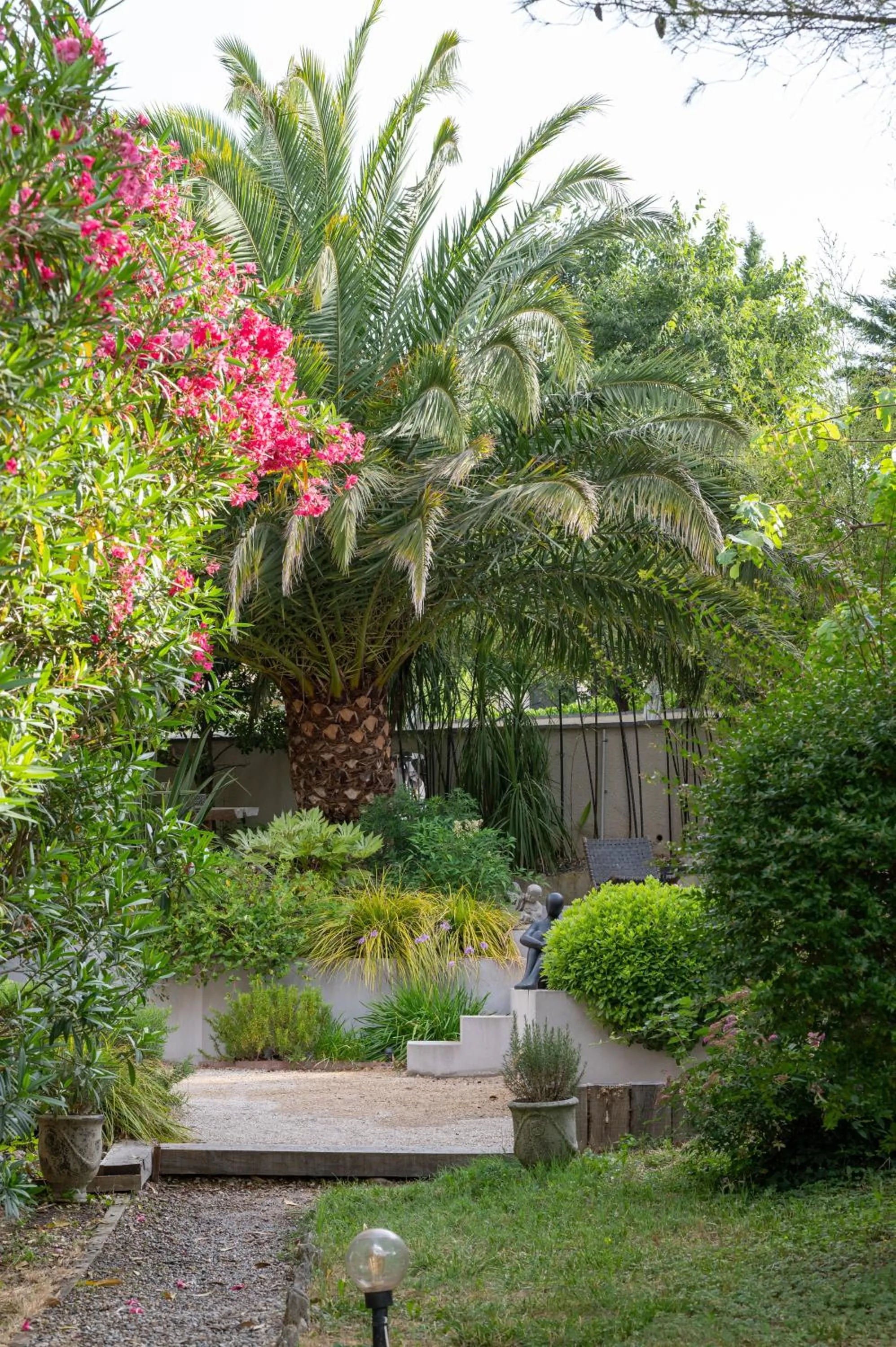 Spring in Hôtel l'Amandière