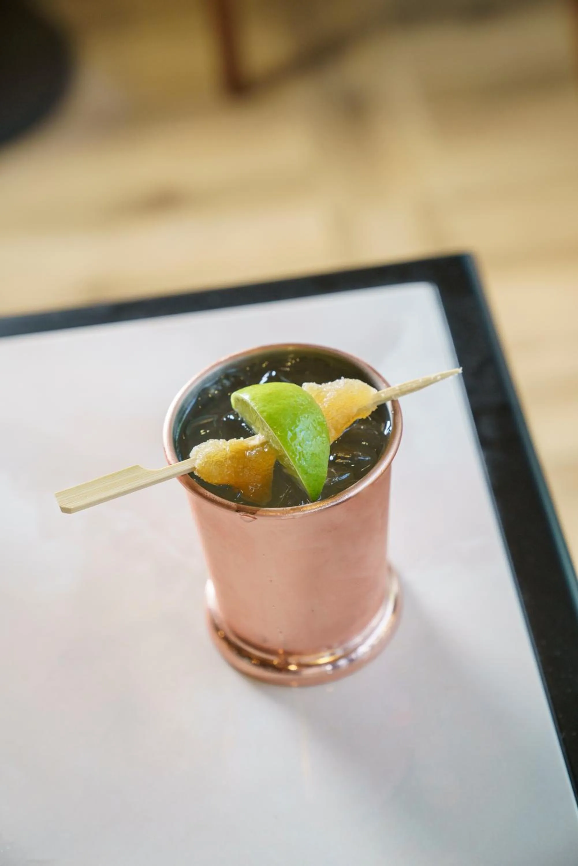 Lounge or bar in Voco Paris - Porte de Clichy