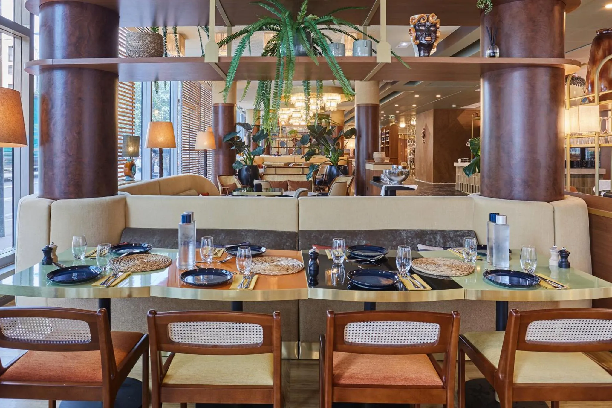 Restaurant/places to eat in Voco Paris - Porte de Clichy