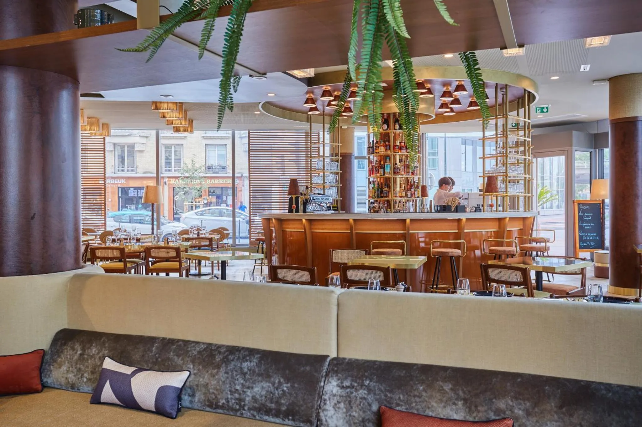 Restaurant/places to eat in Voco Paris - Porte de Clichy