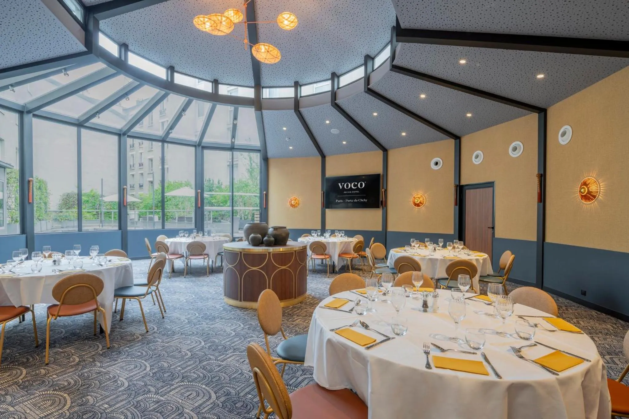 Meeting/conference room in Voco Paris - Porte de Clichy