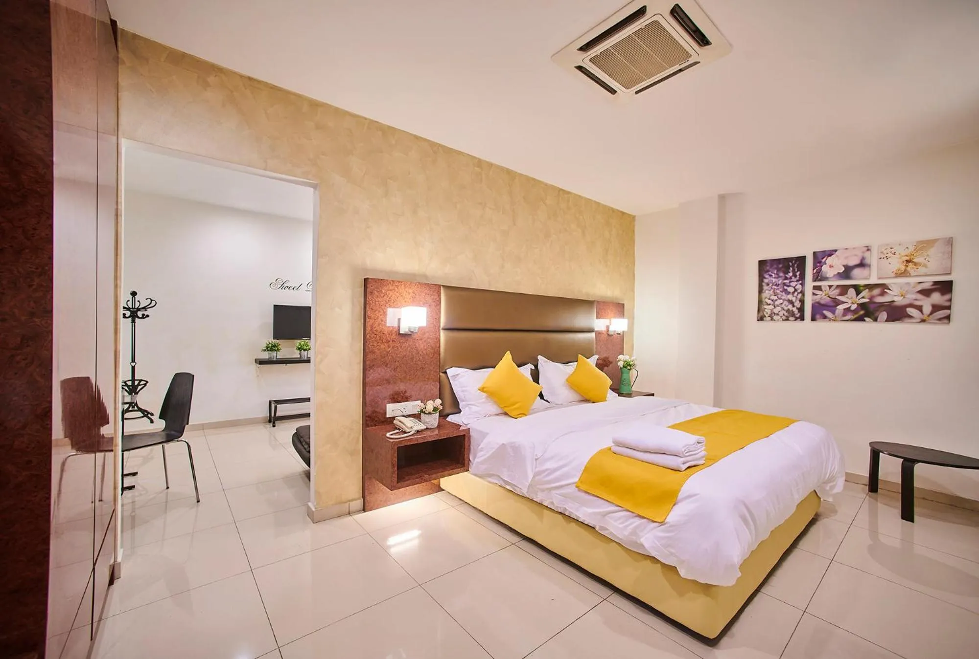 Deluxe Family Room in V Hotel Pudu Kuala Lumpur