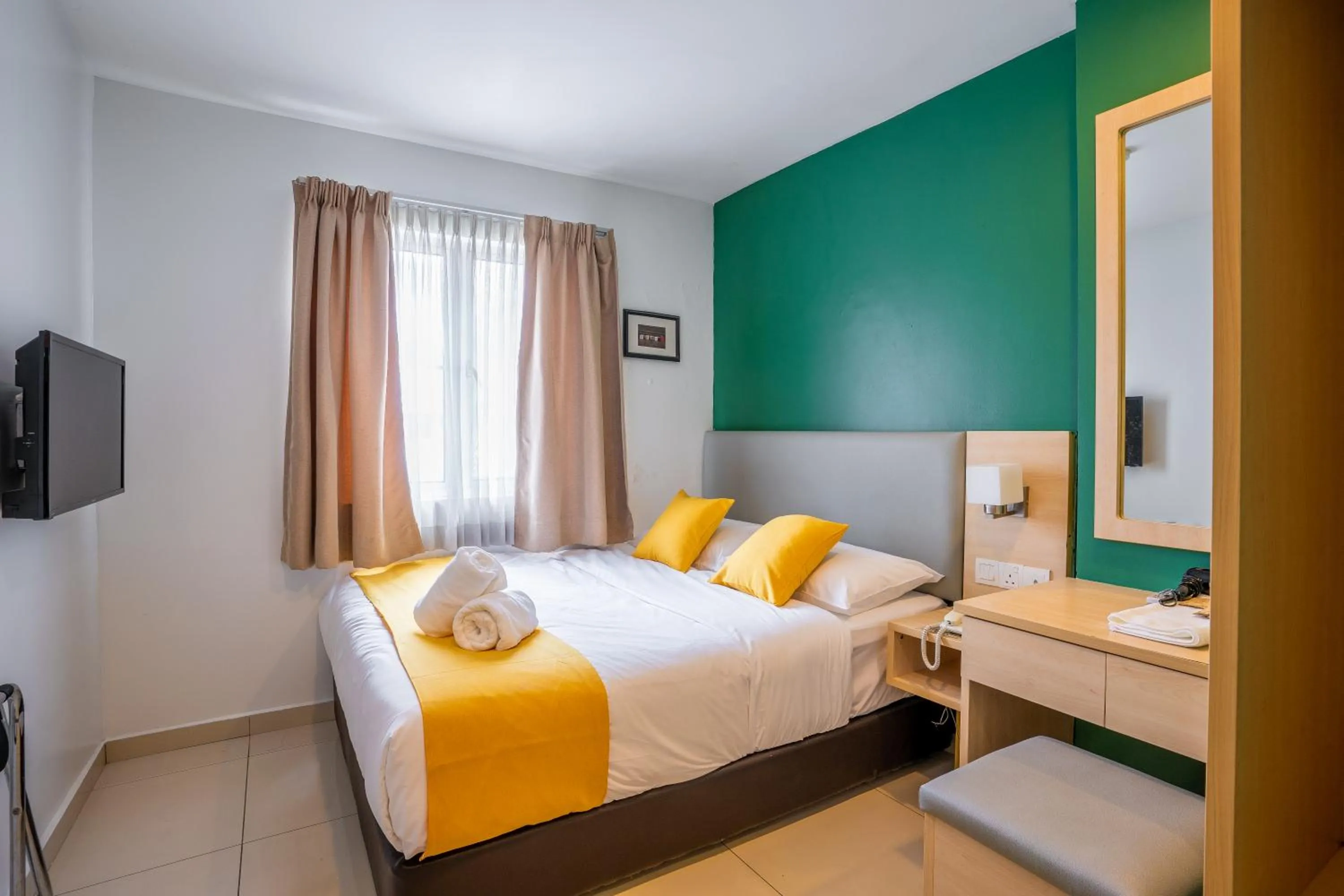 Deluxe King Room in V Hotel Pudu Kuala Lumpur