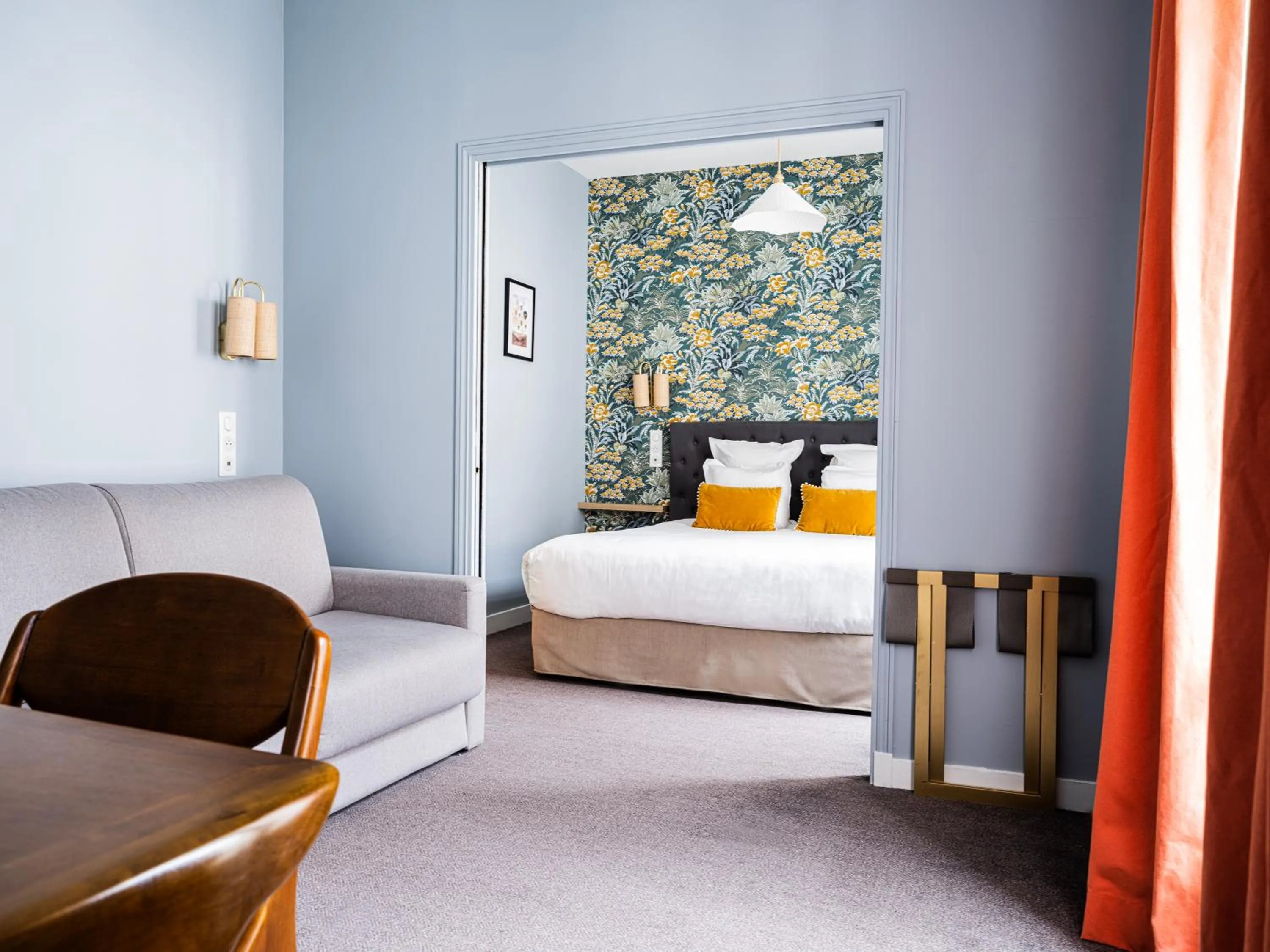 Bedroom in Hôtel des Batignolles