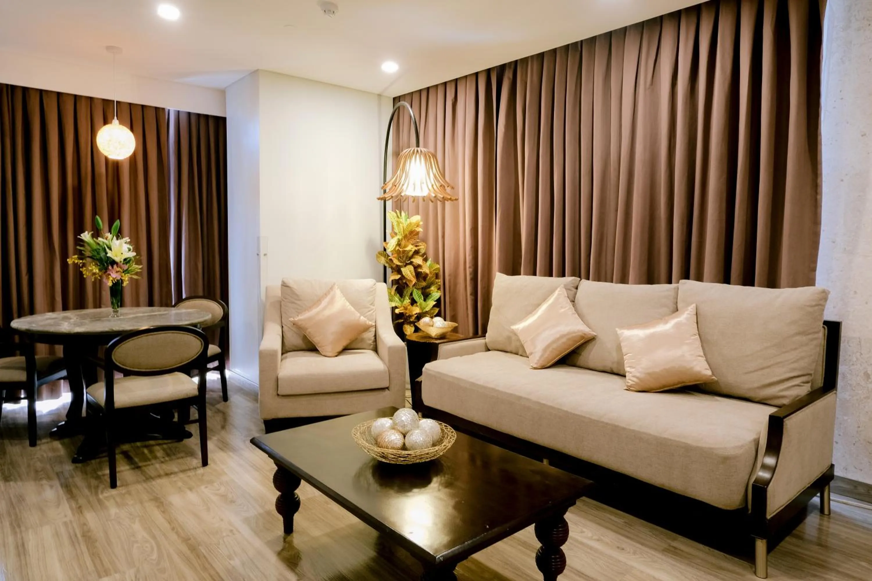 Living room in Goldberry Suites and Hotel Cebu