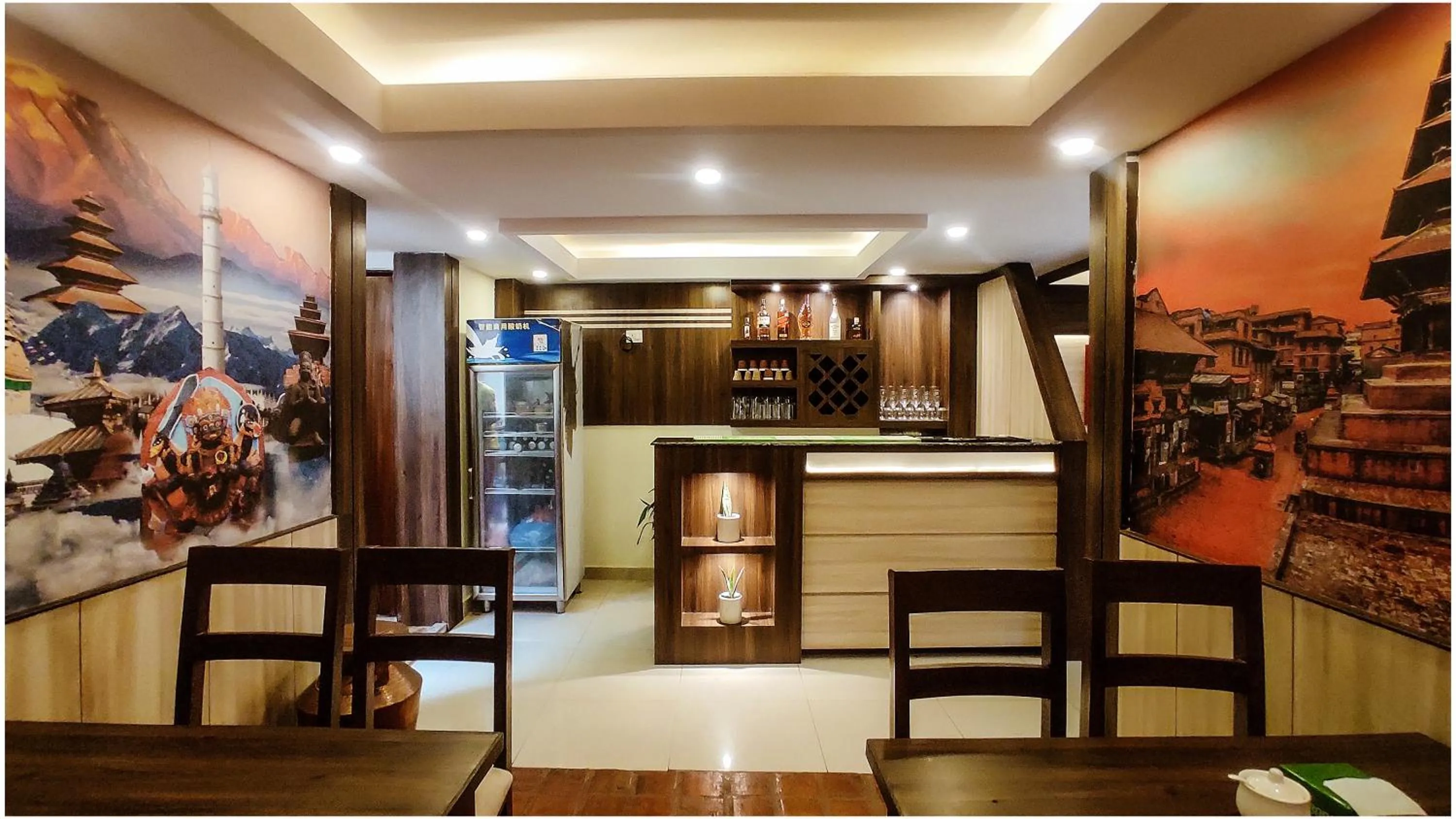 Restaurant/places to eat in Satkar Boutique Home