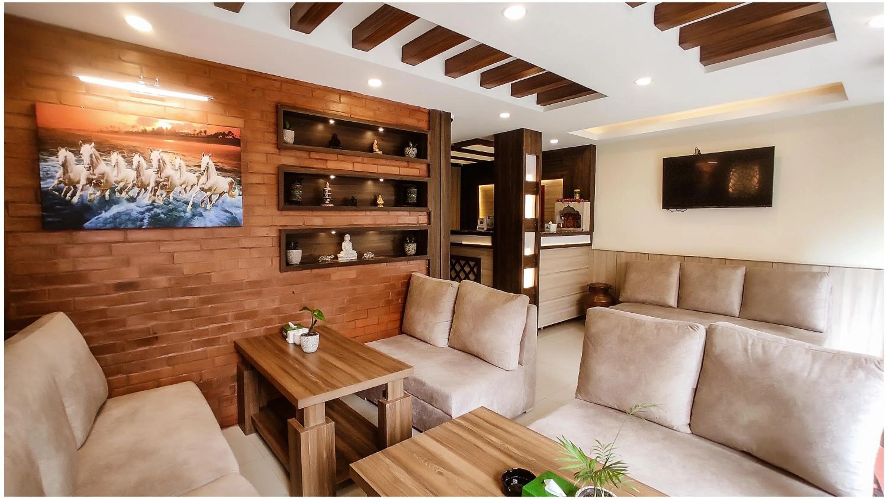 Communal lounge/ TV room in Satkar Boutique Home