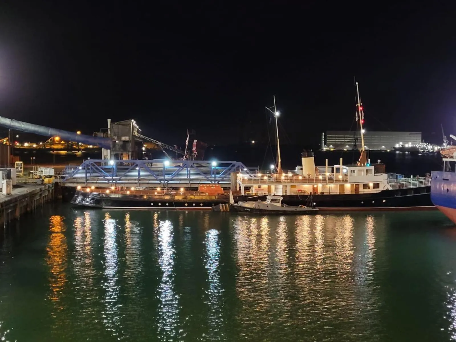 View (from property/room) in Hotelboot Koningin Emma I Kloeg Collection