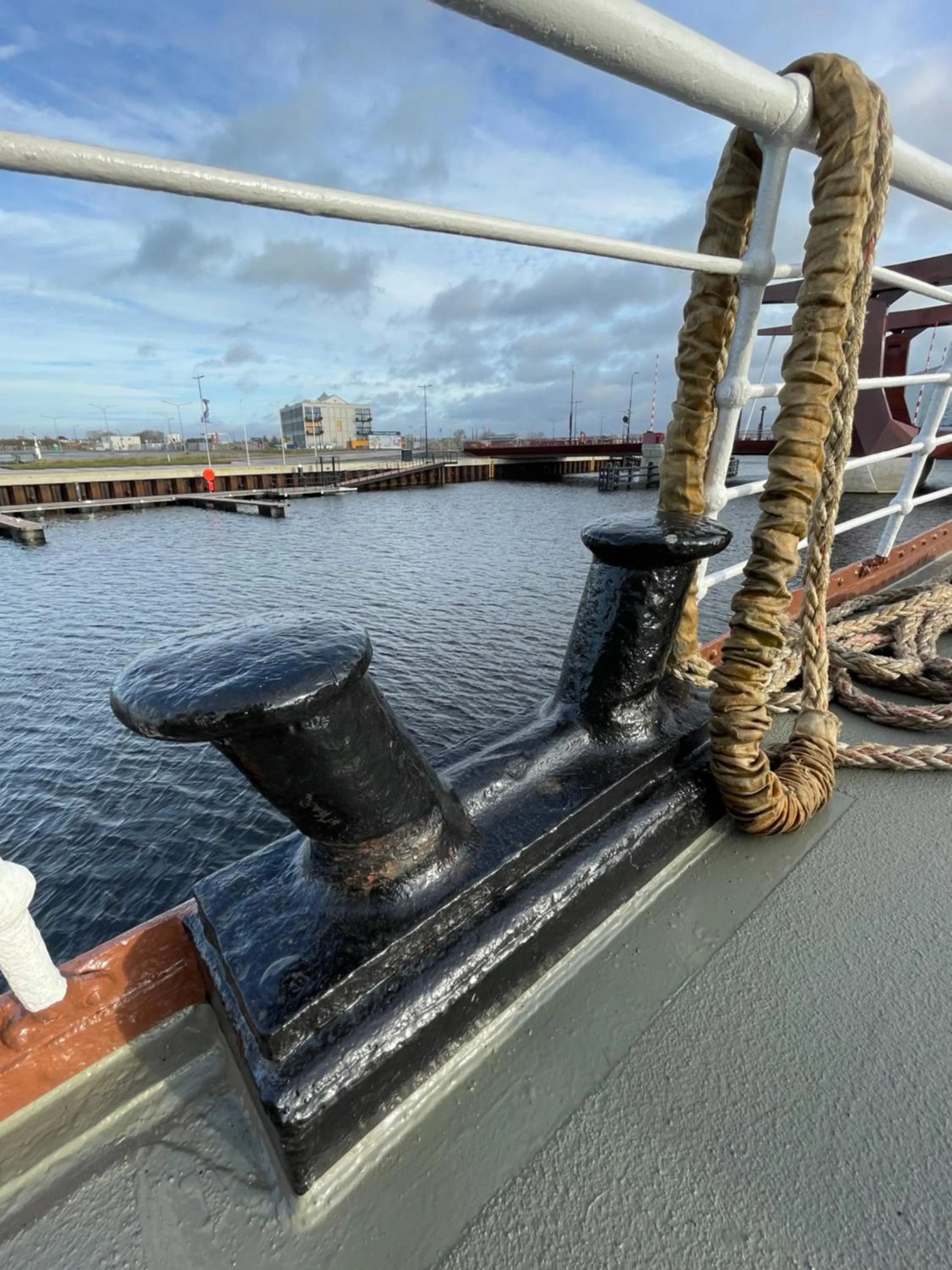 Property building in Hotelboot Koningin Emma I Kloeg Collection