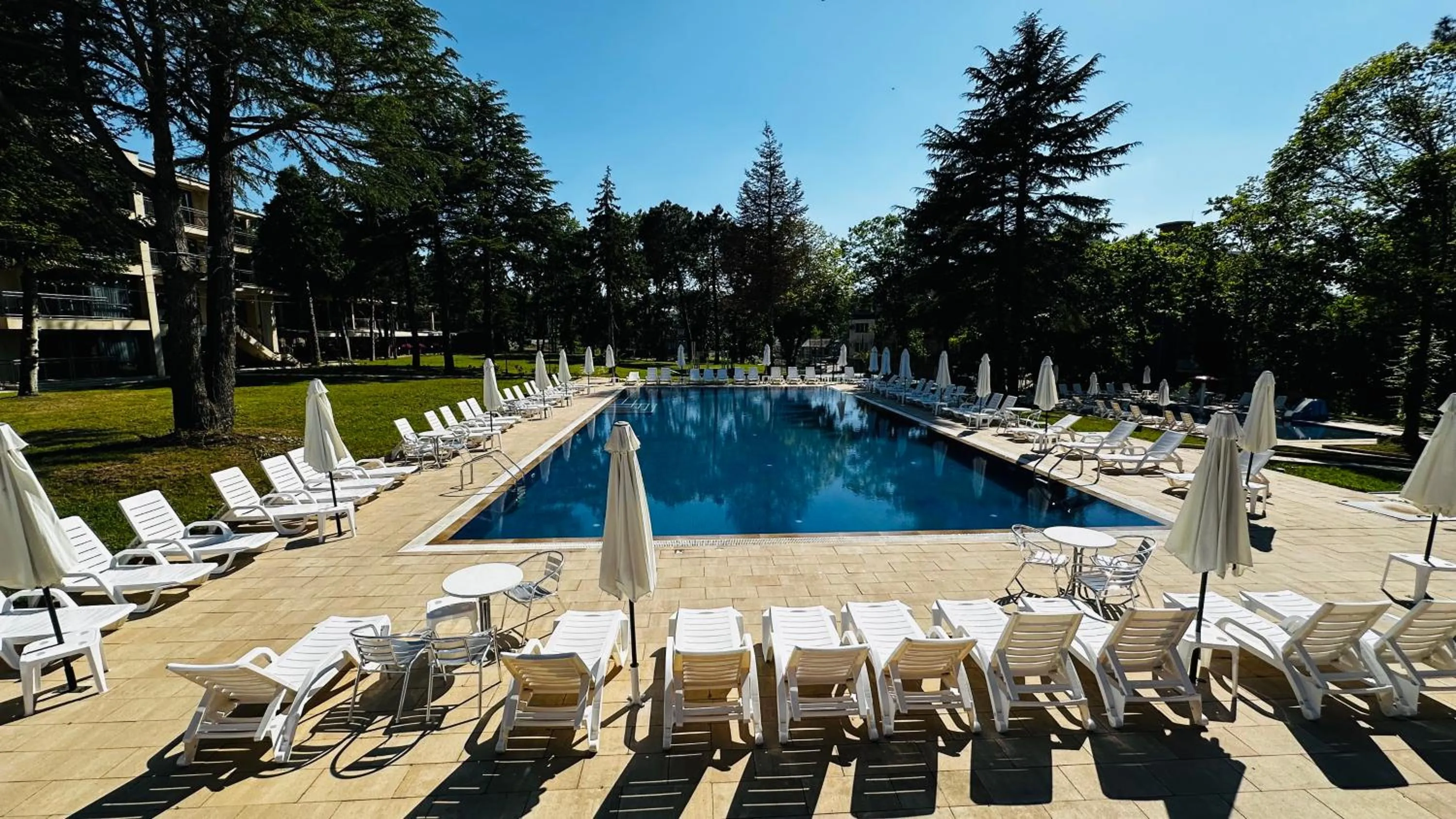 Swimming pool in Queen Nelly Park