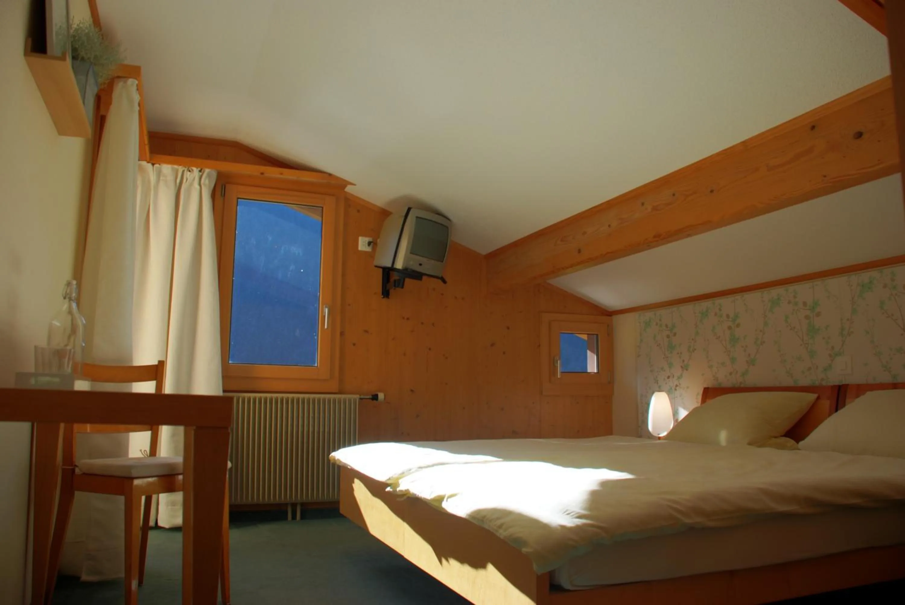 Bed in Hotel Garni Hostatt