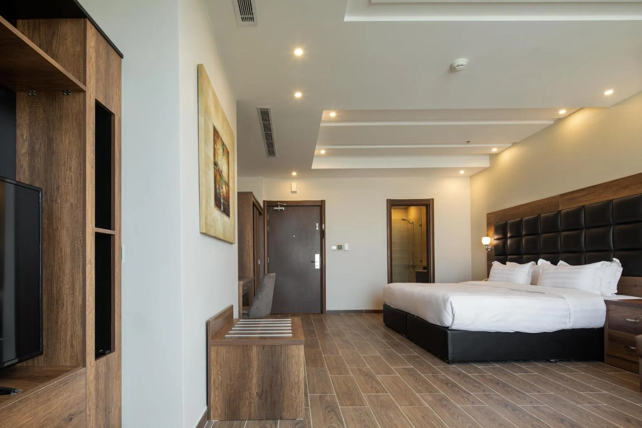 Photo of the whole room, Bed in Mirada Purple Zahra - Serviced Apartments