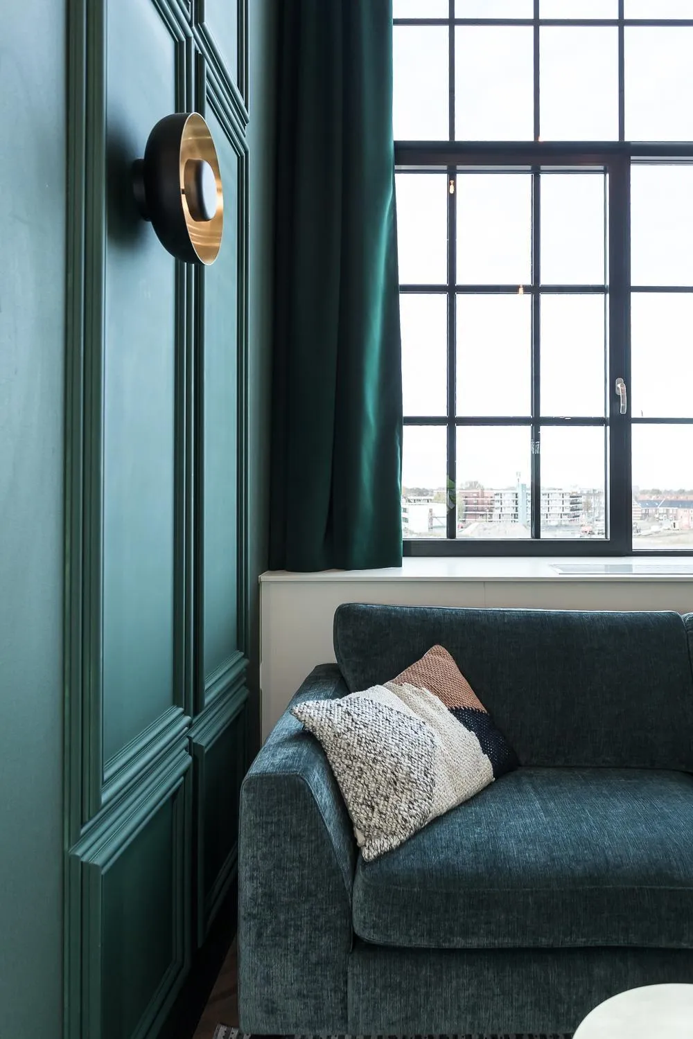 Seating area in Hotel de Timmerfabriek I Kloeg Collection