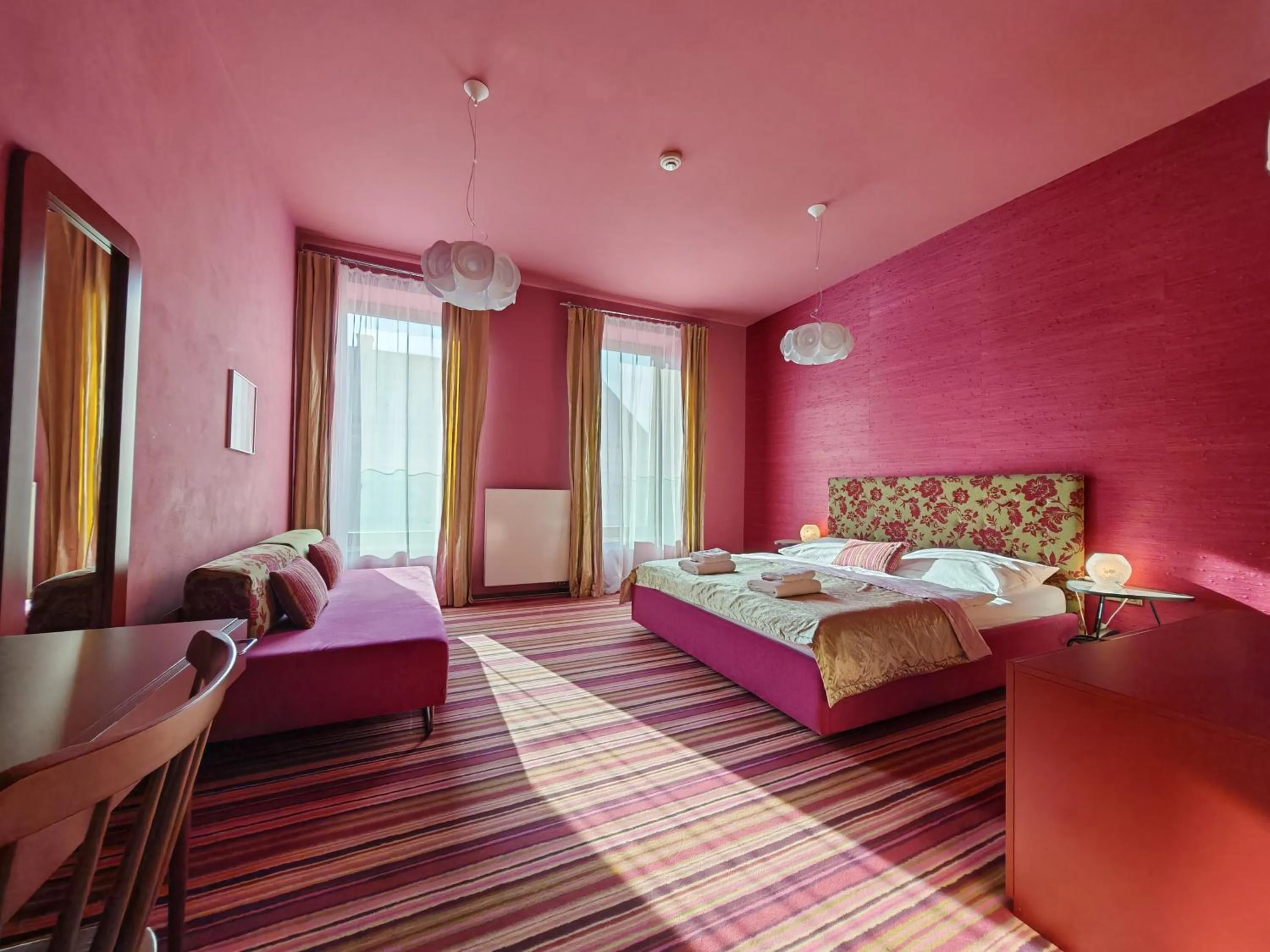 Bed in Hotel Rajská zahrada