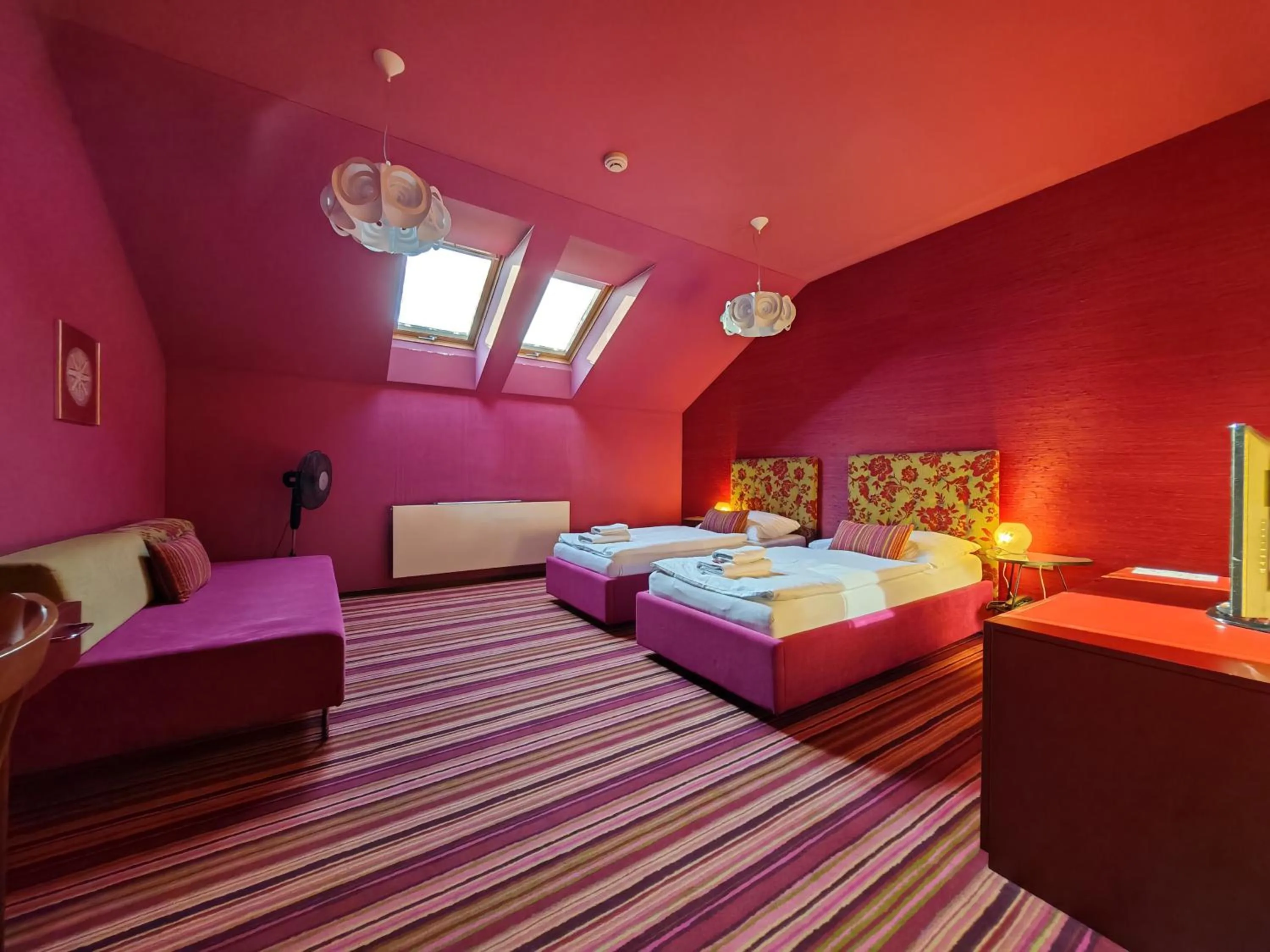 Bed in Hotel Rajská zahrada