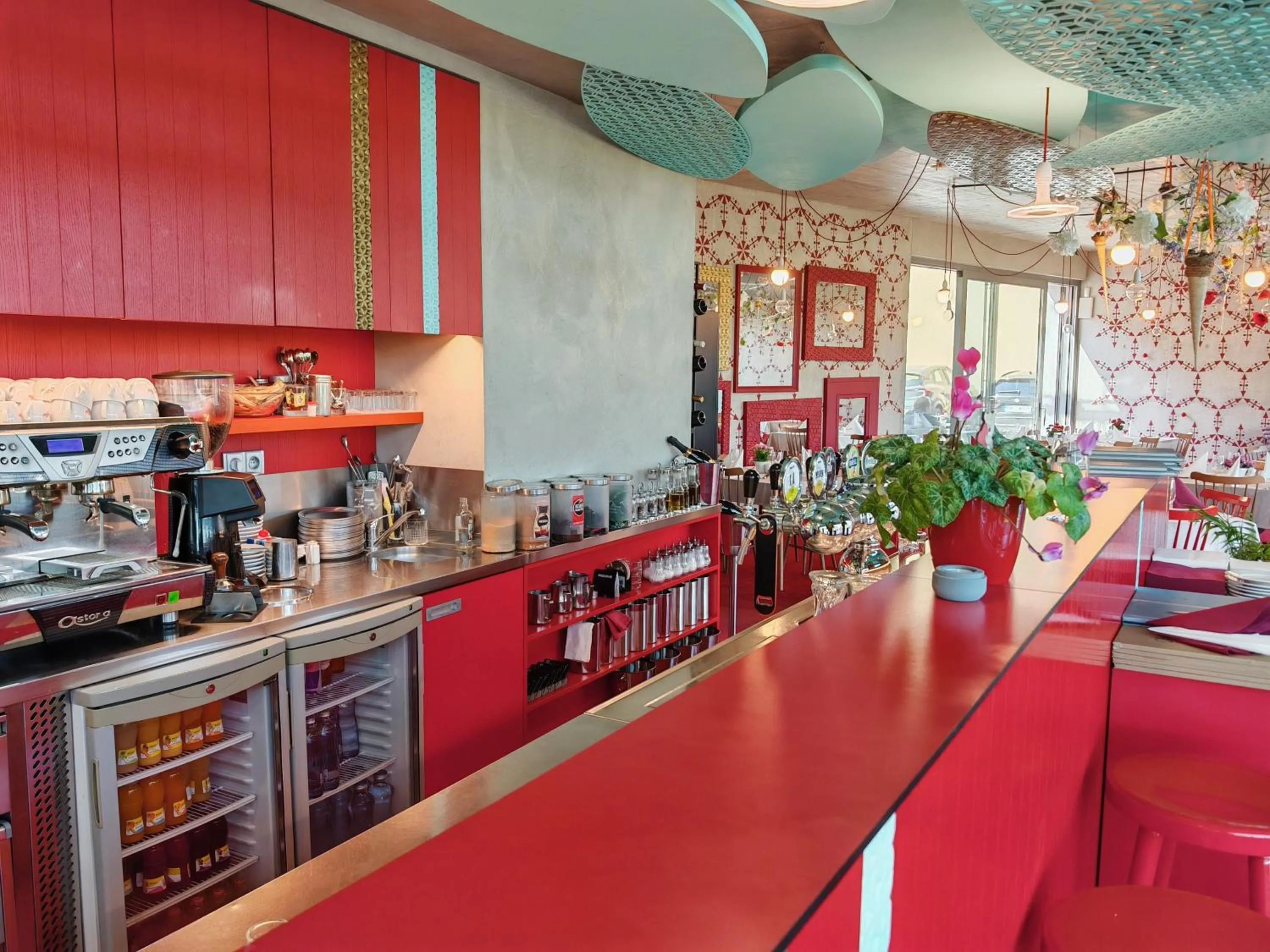 Restaurant/places to eat in Hotel Rajská zahrada