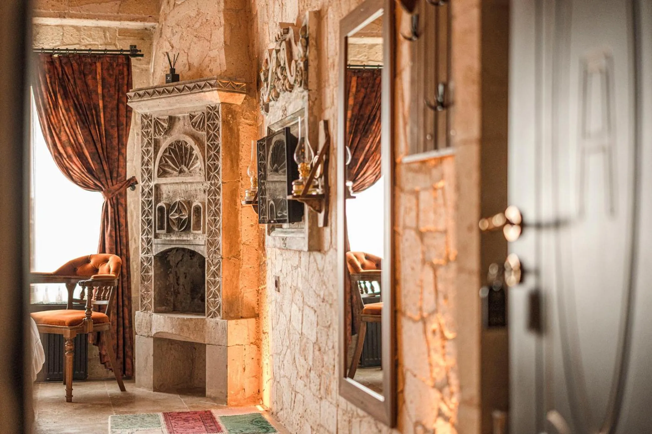 flat iron in Deluna Cappadocia