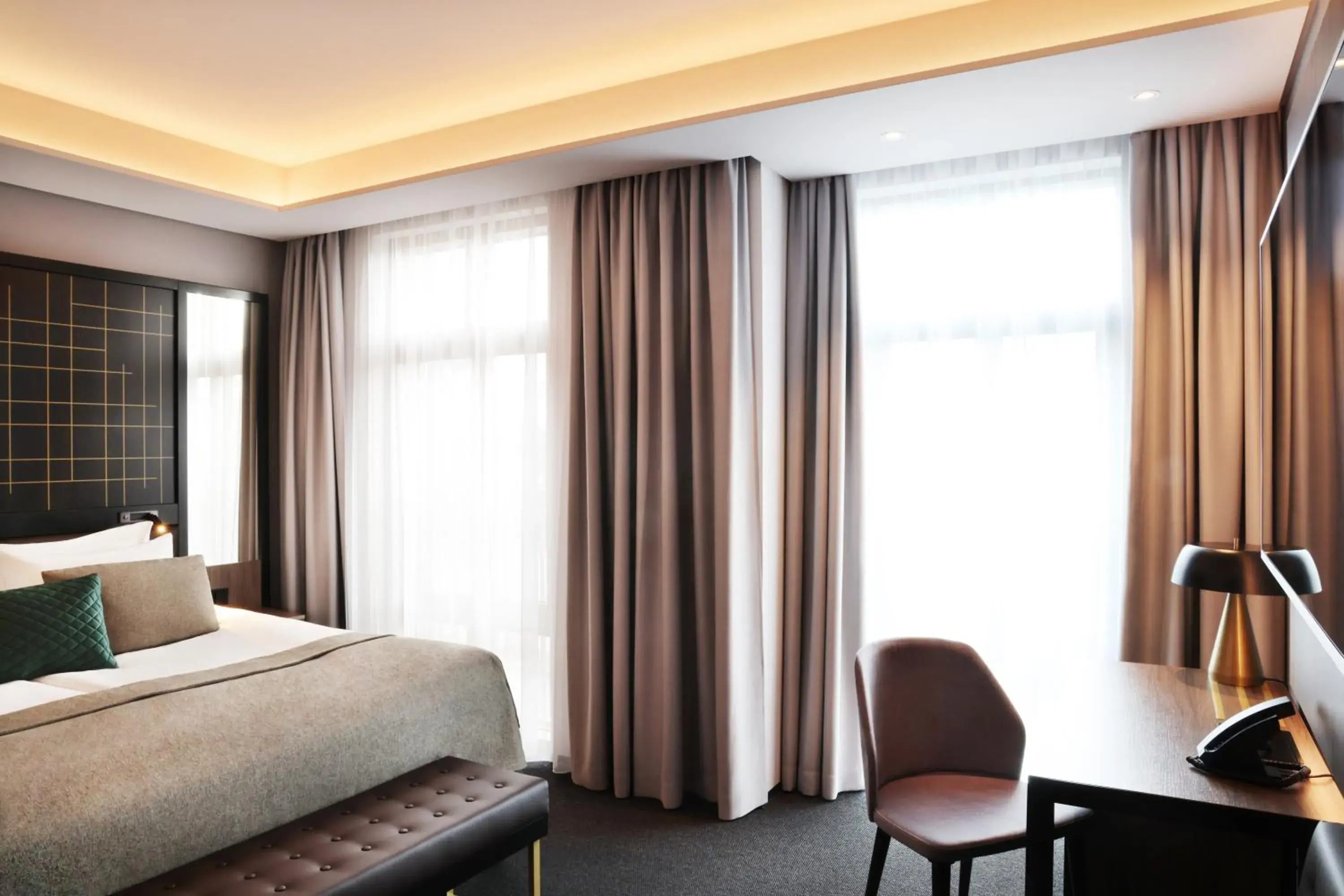 Superior Double Room in Hotel Reykjavík Saga Superior Double Room in Hotel Reykjavík Saga