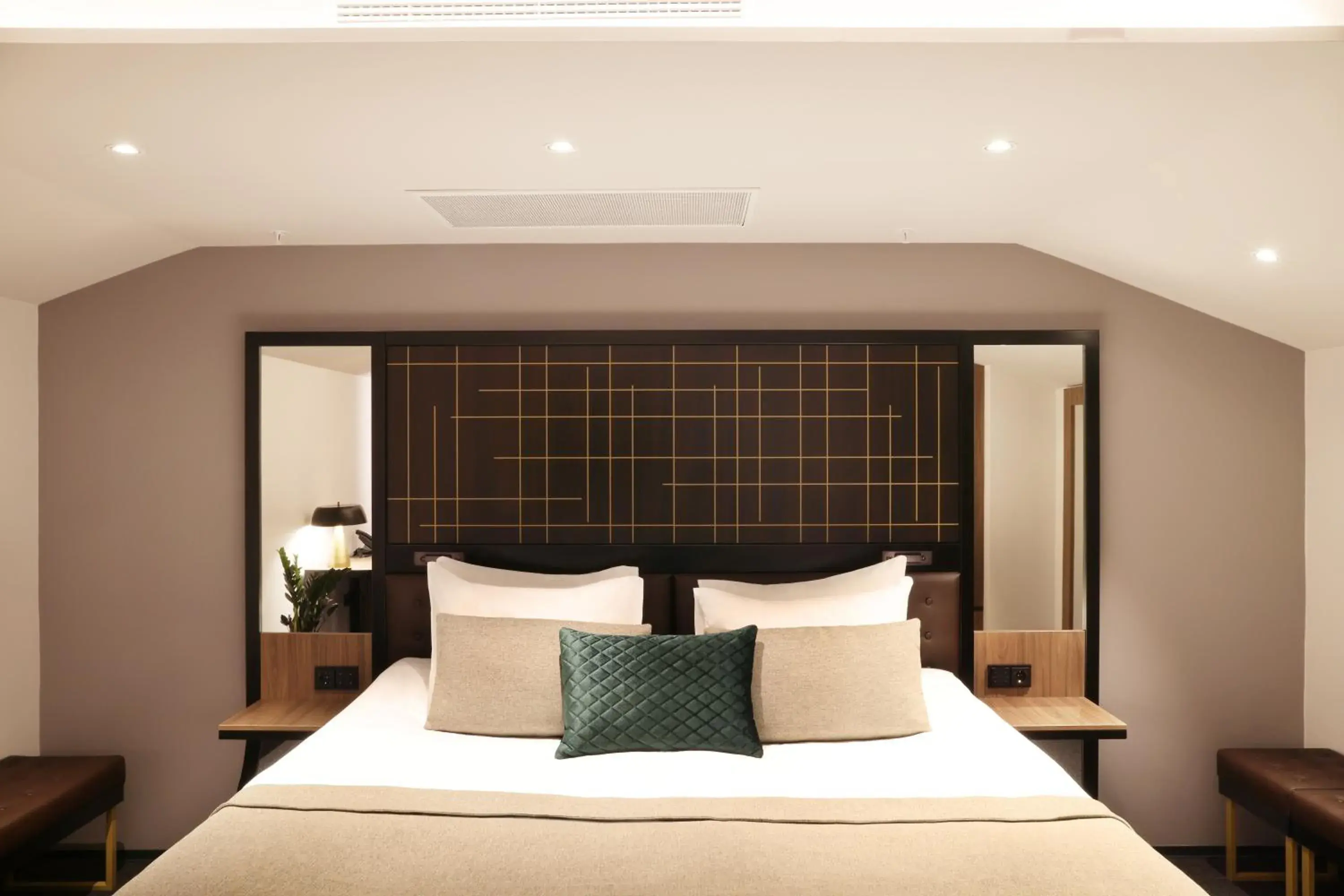 Executive Suite in Hotel Reykjavík Saga Executive Suite in Hotel Reykjavík Saga