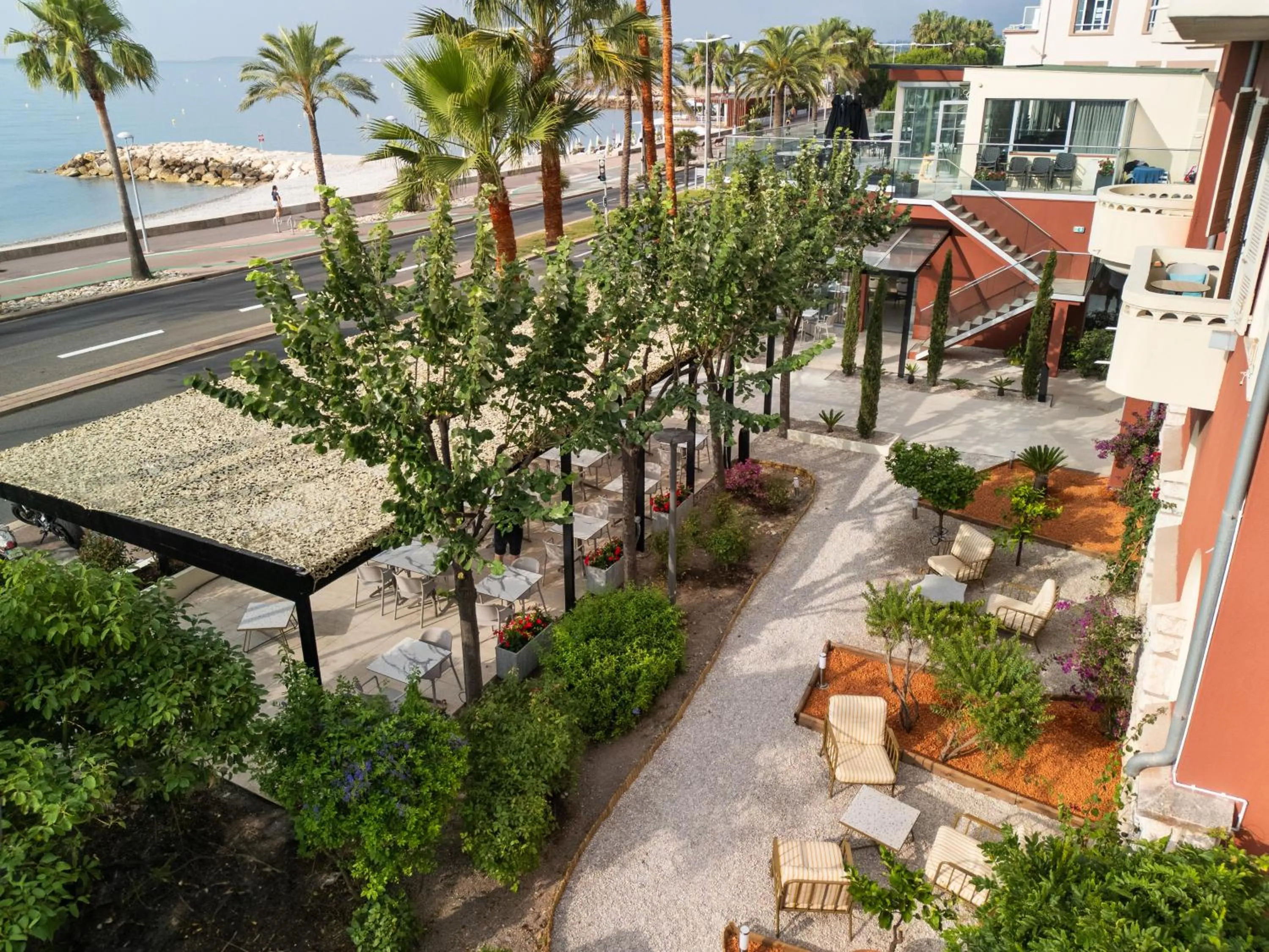 Property building in Hotel Royalmar - Nouveau propriétaire