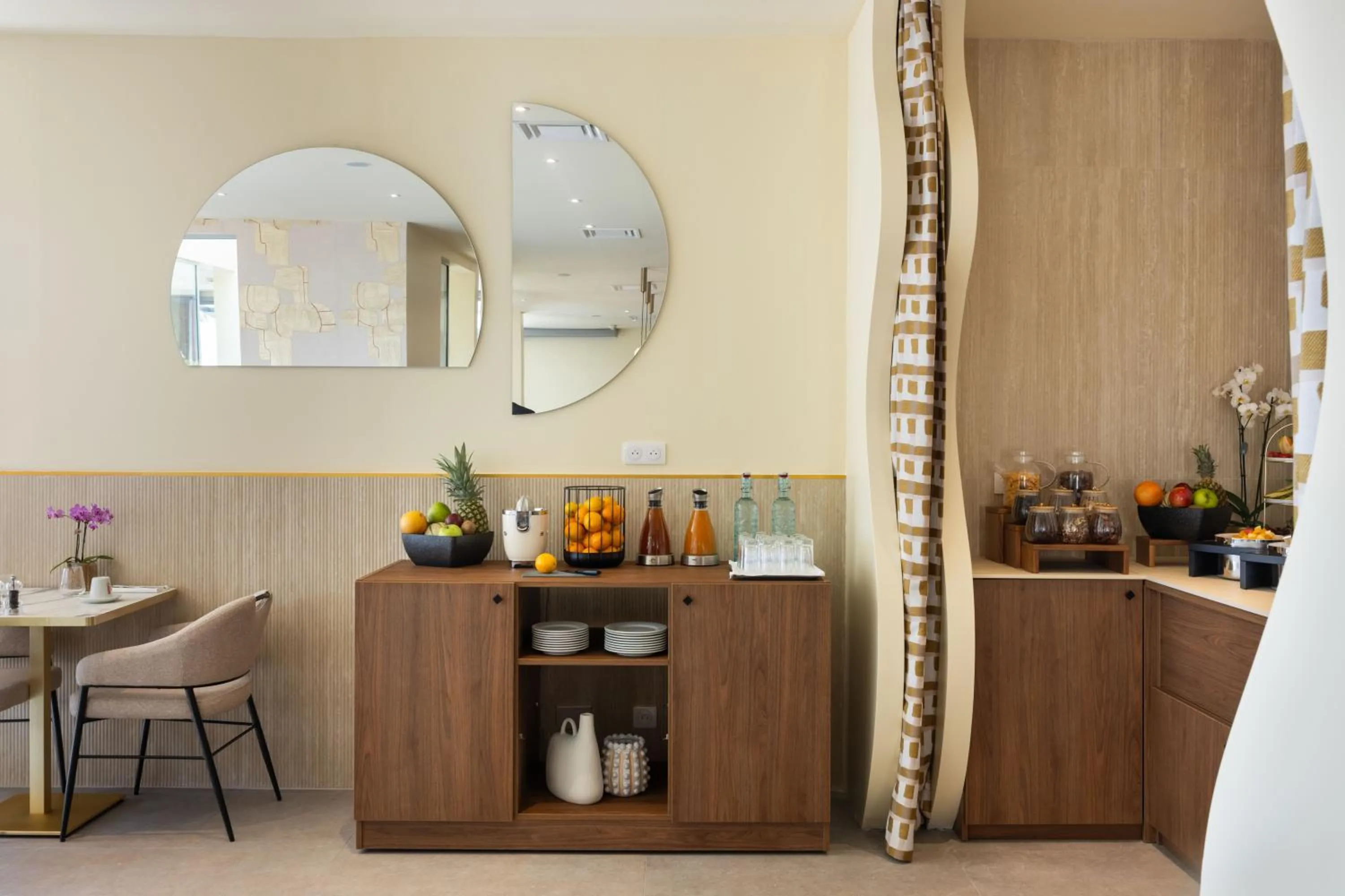 Food and drinks in Hotel Royalmar - Nouveau propriétaire