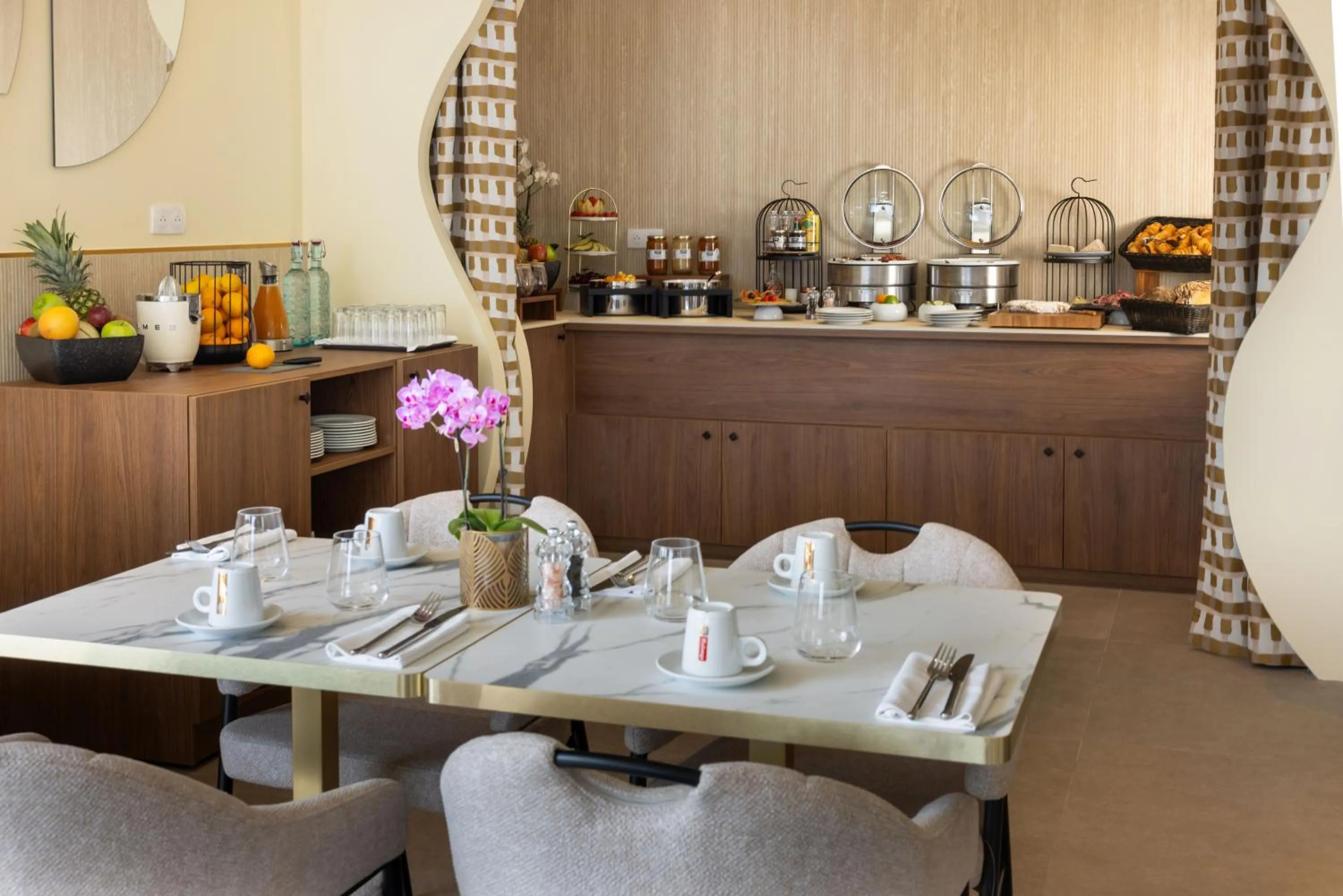 Coffee/tea facilities in Hotel Royalmar - Nouveau propriétaire