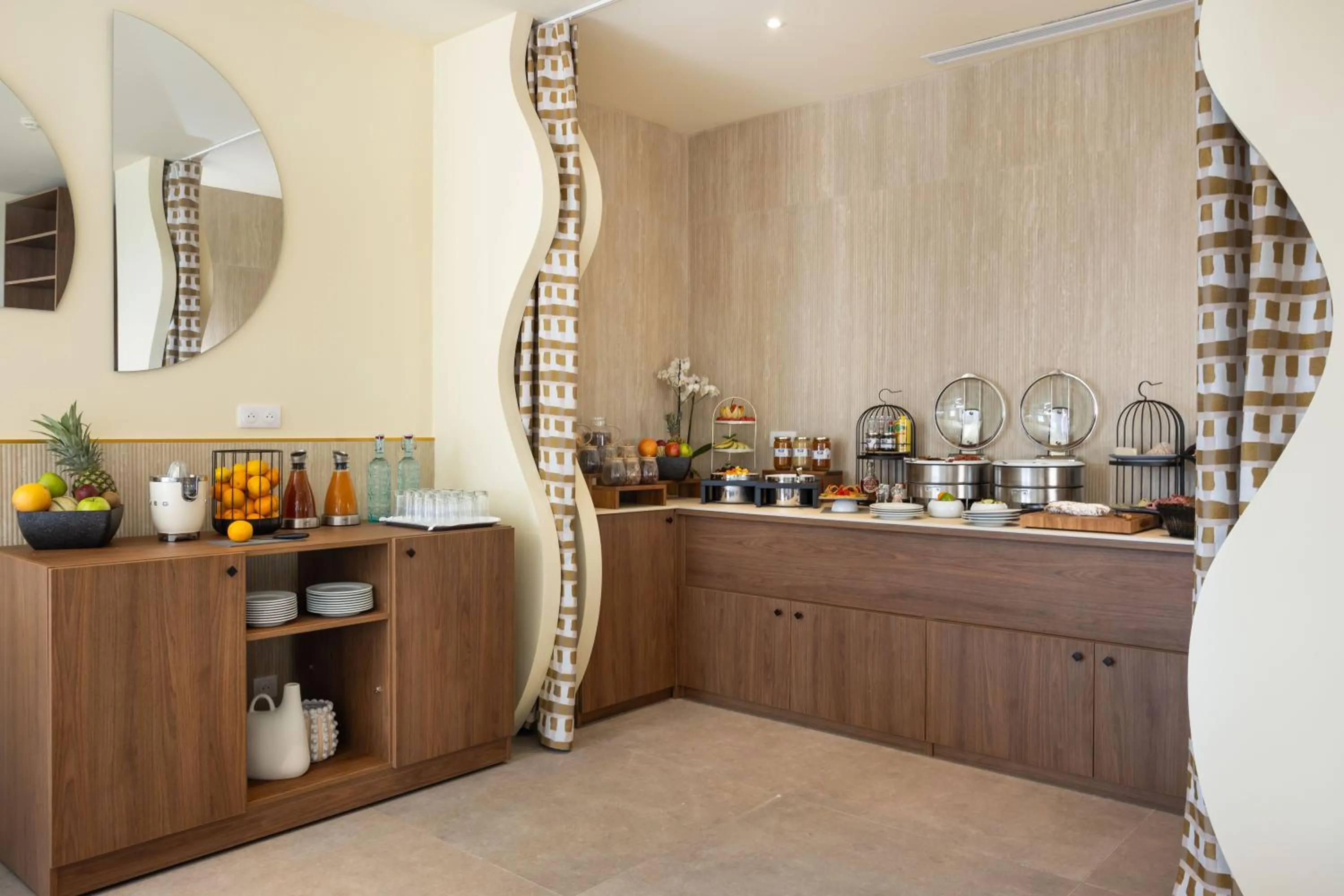 Coffee/tea facilities in Hotel Royalmar - Nouveau propriétaire