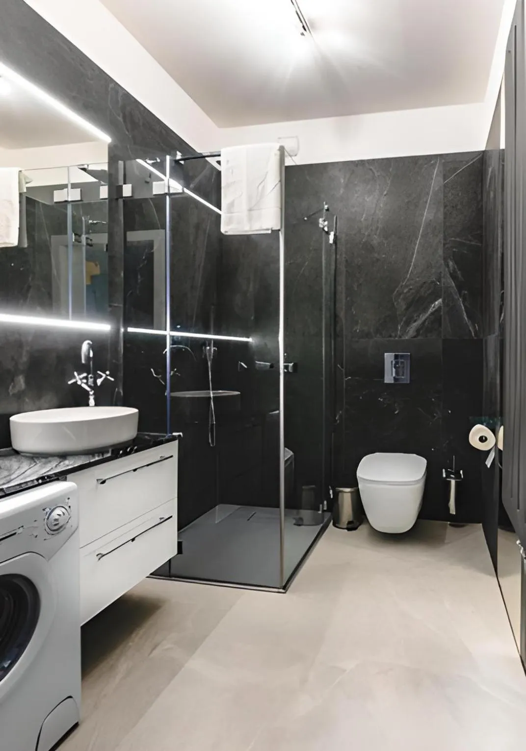 Bathroom in Baltic Gdańsk OLD TOWN by St Mary s Church