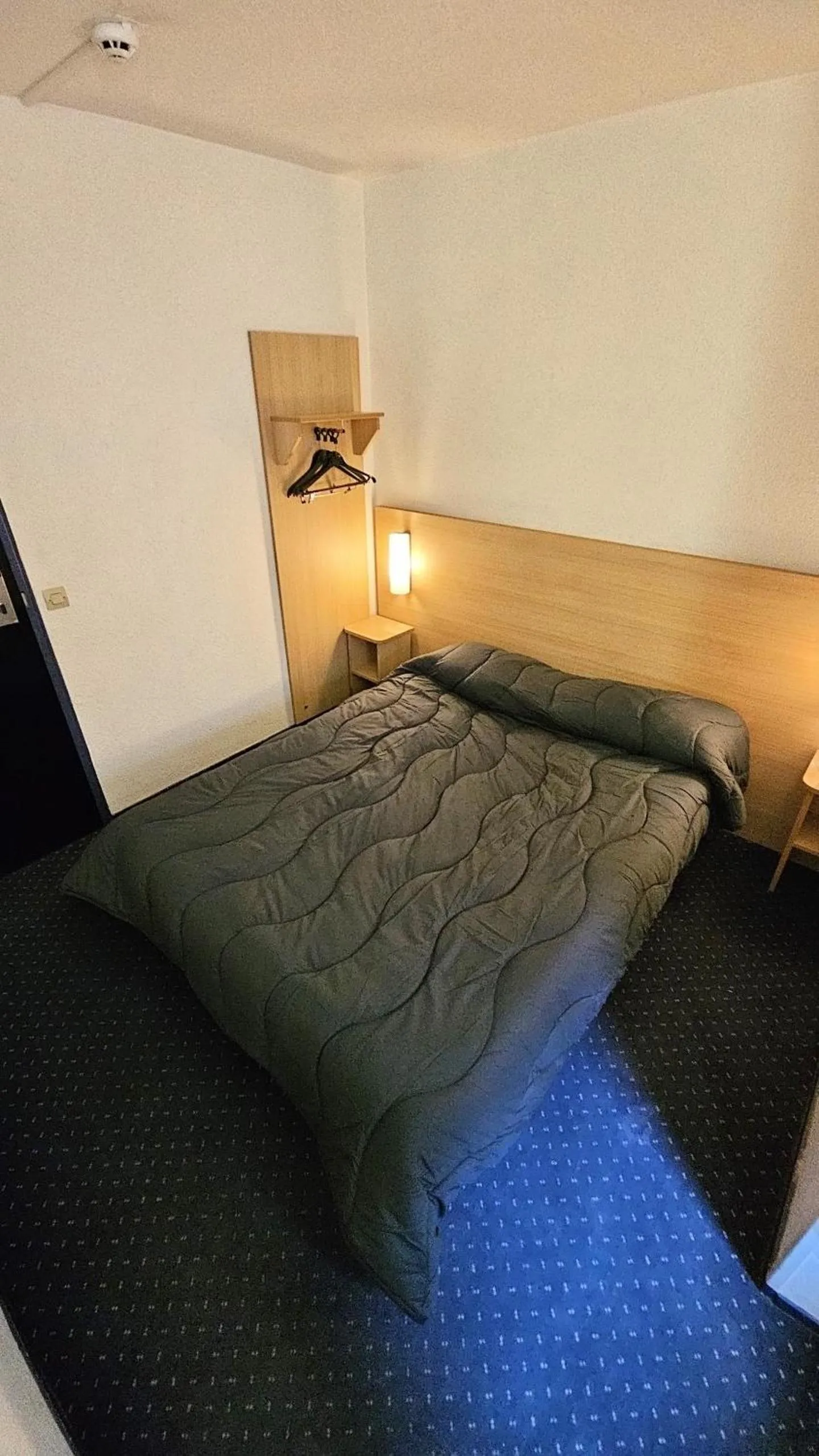 Bed in Mister Bed Lomme