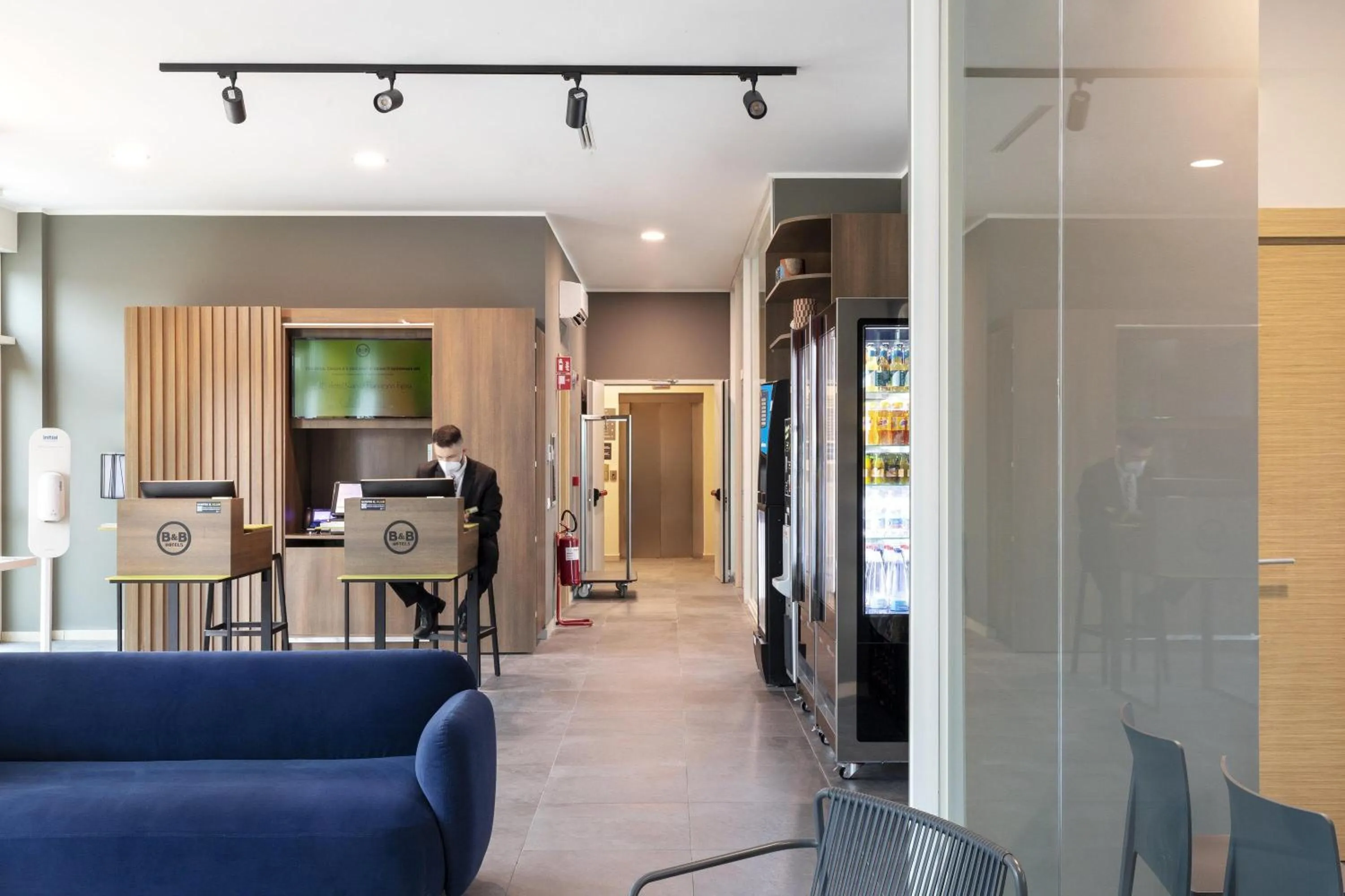 Lobby or reception in B&B Hotel Roma Fiumicino Aeroporto Fiera 2