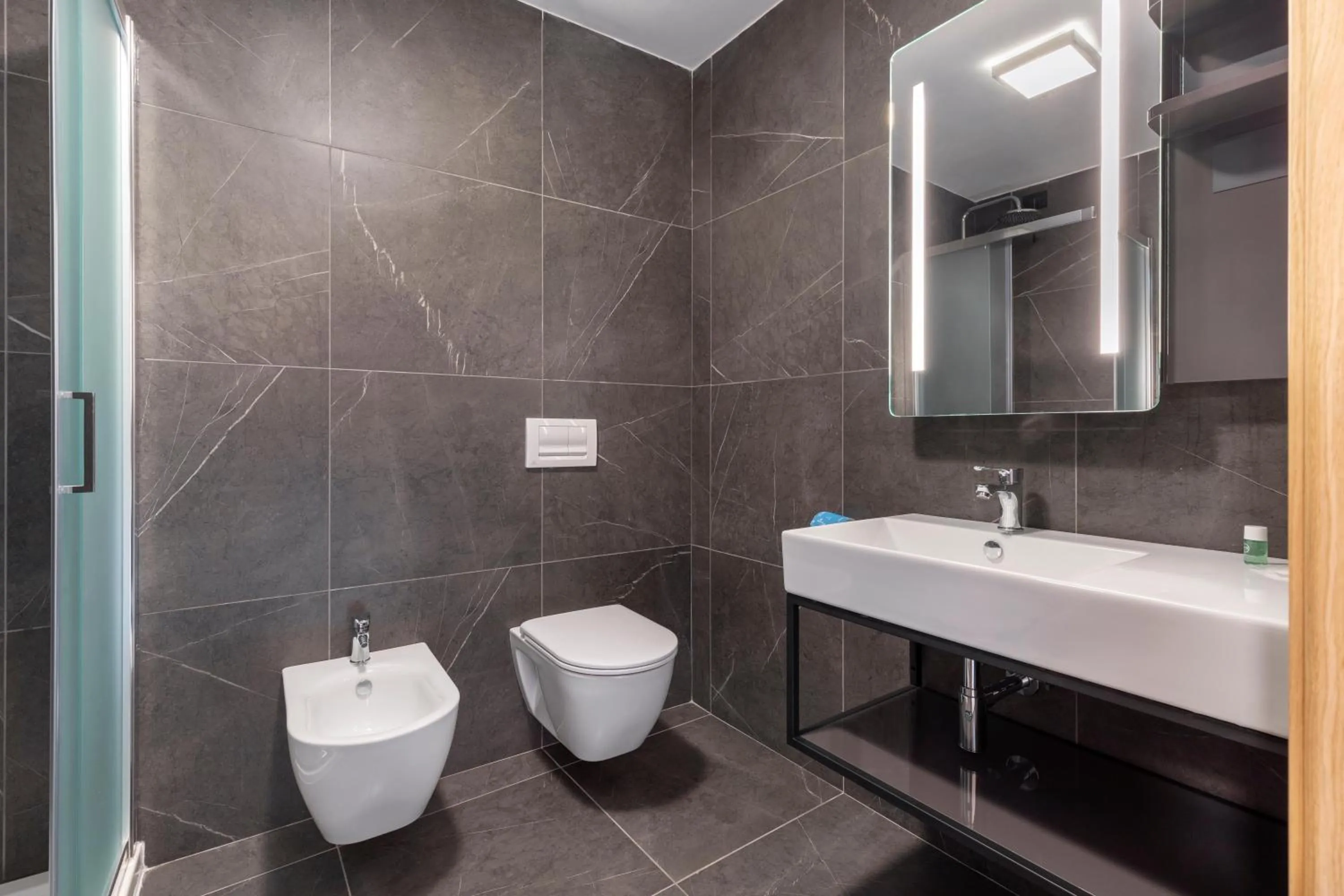 Bathroom in B&B Hotel Genova City Center