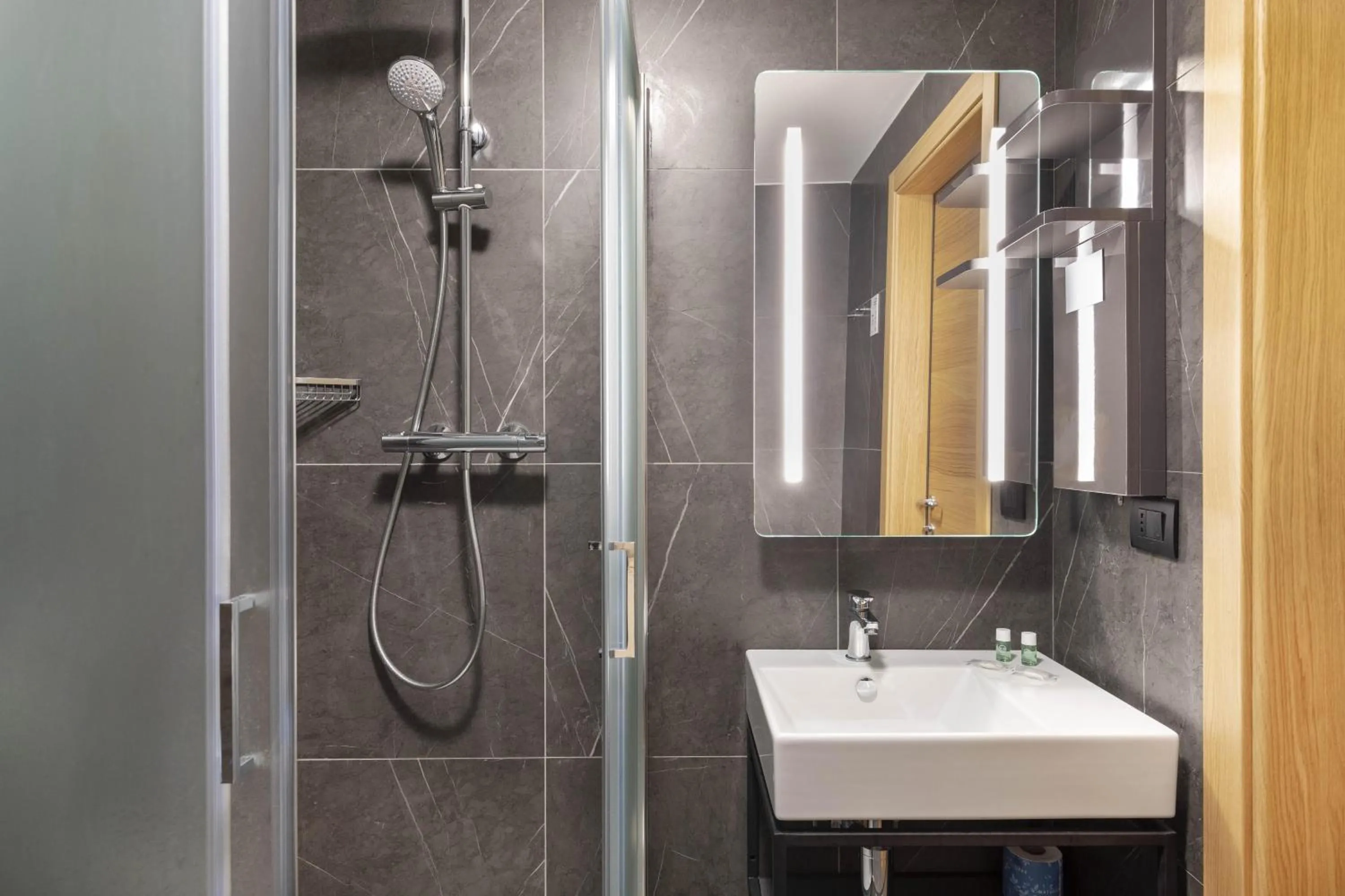 Photo of the whole room in B&B Hotel Genova City Center