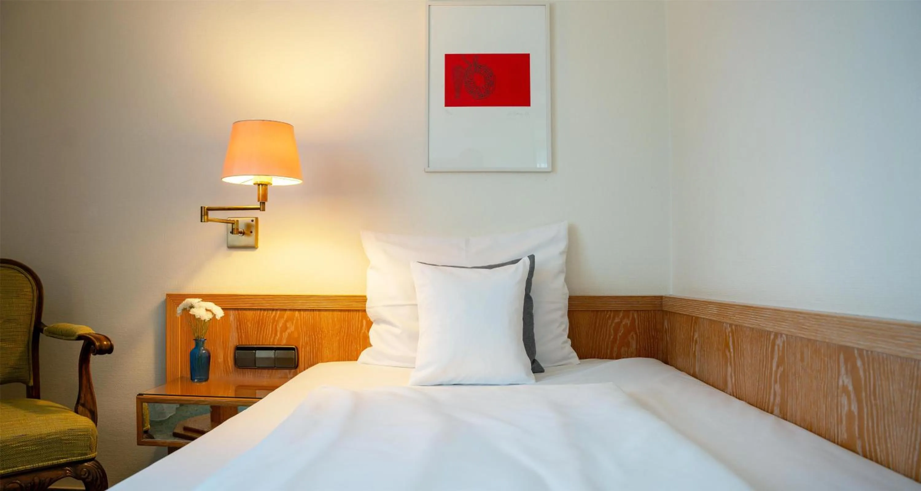 Bedroom, Bed in Best Western Premier Seehotel Krautkrämer