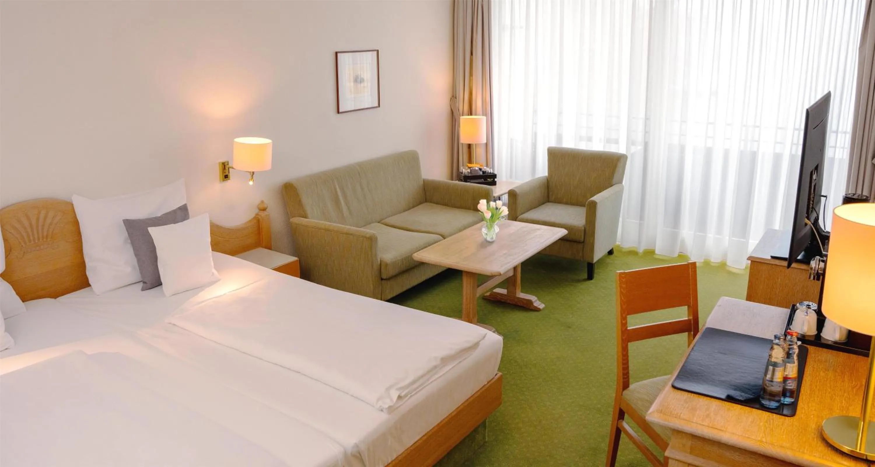 Bedroom, Bed in Best Western Premier Seehotel Krautkrämer