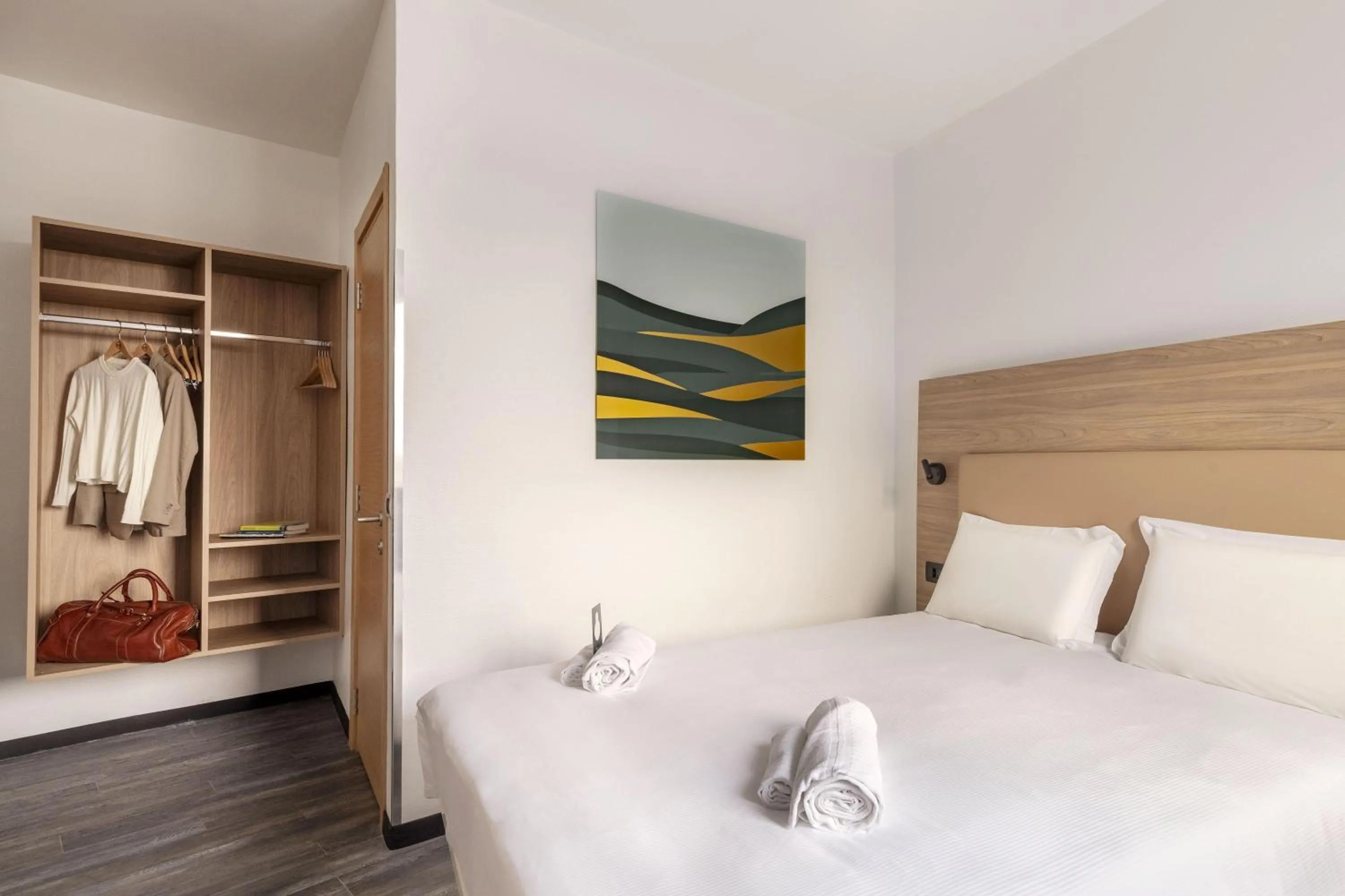 Photo of the whole room, Bed in B&B Hotel Pomezia Roma